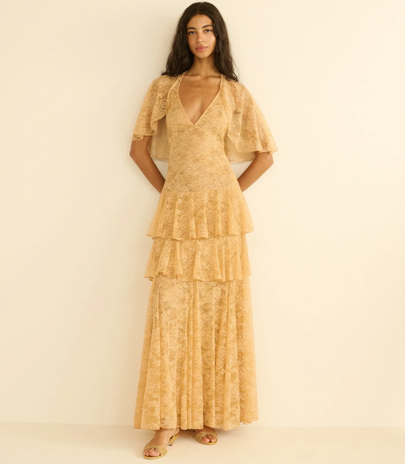 GWYNETH DRESS -- BEIGE PEARL
