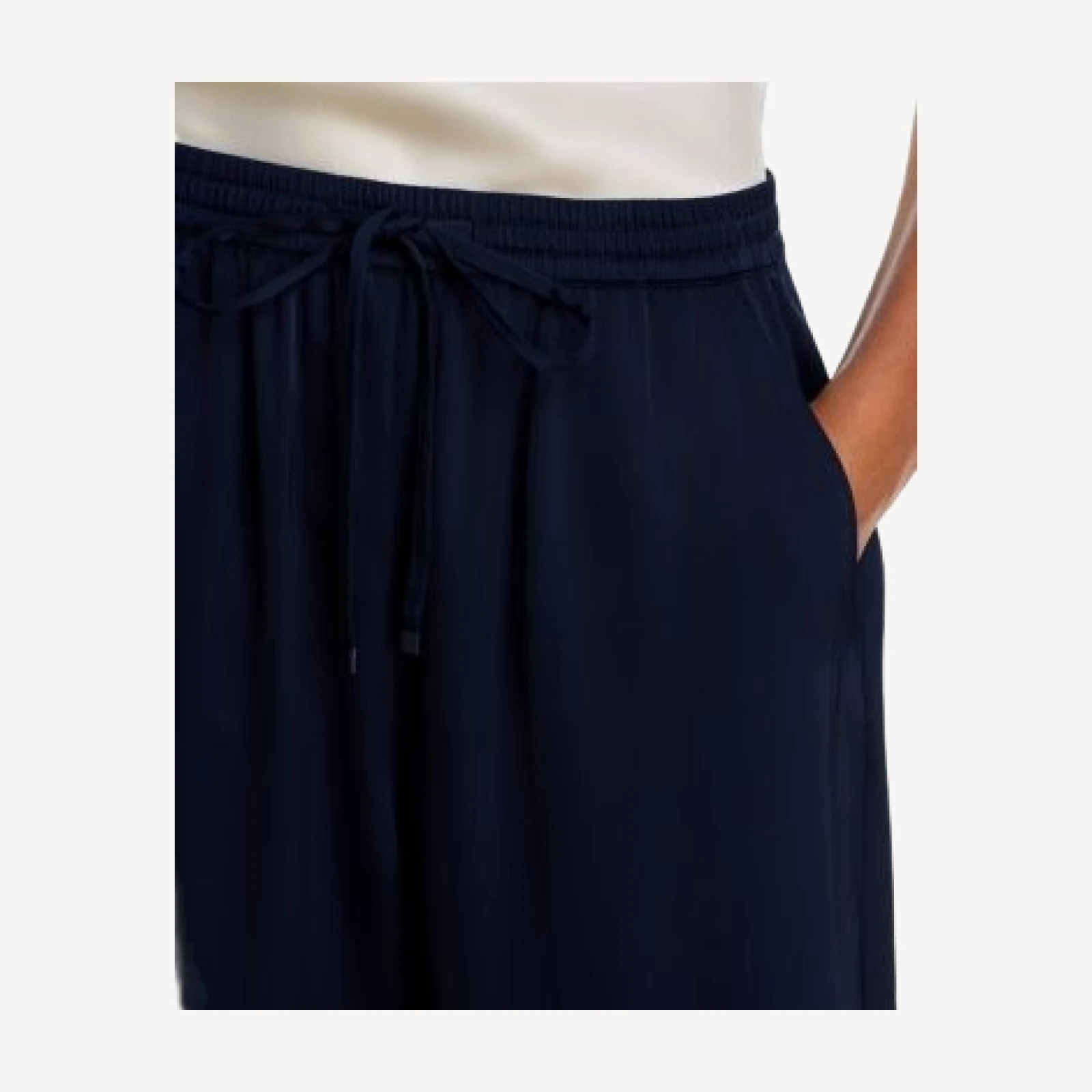 Cinq a Sept Delisa Cropped Drawstring Pants