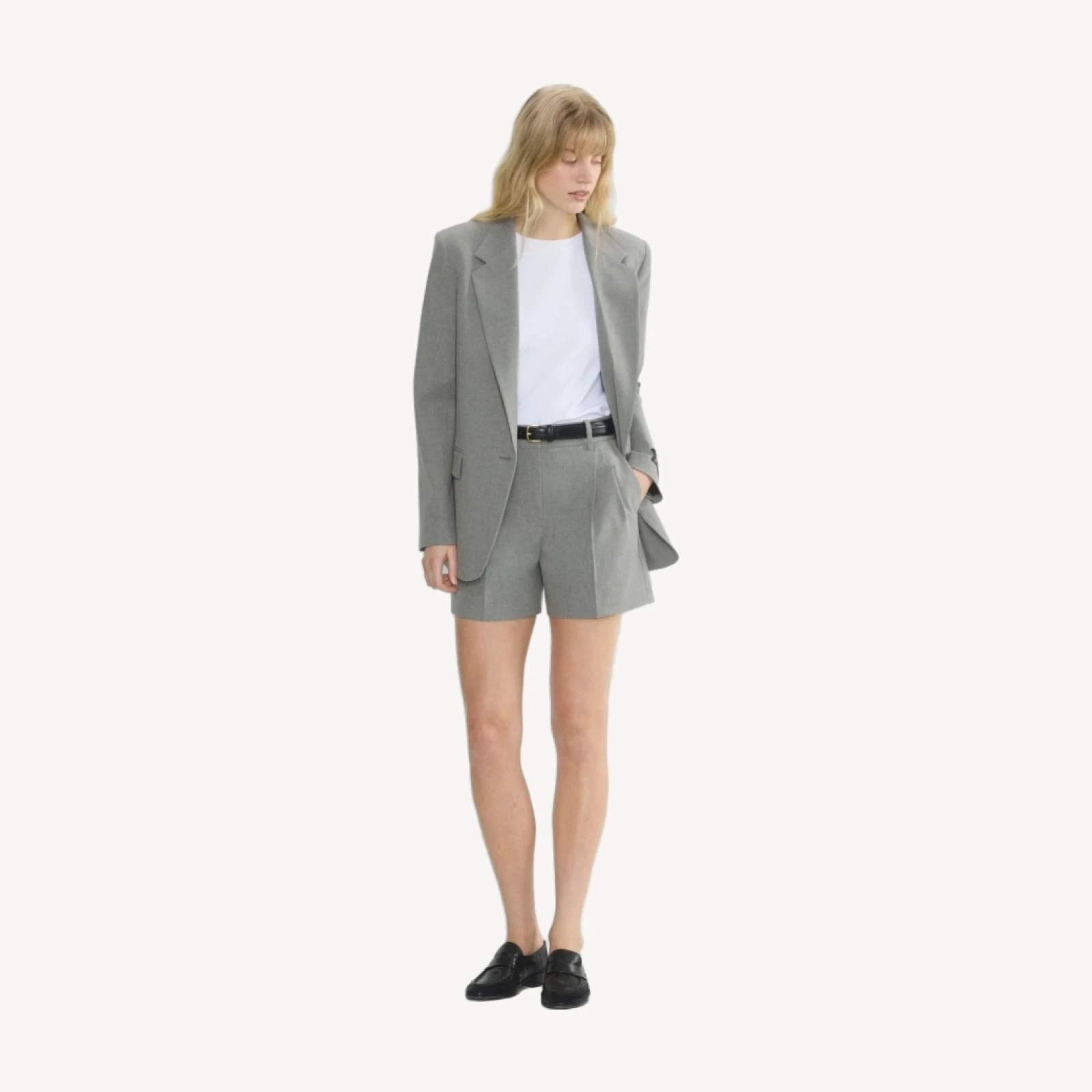 The Effortless Short™ Mid-Thigh - Eversential™ Light