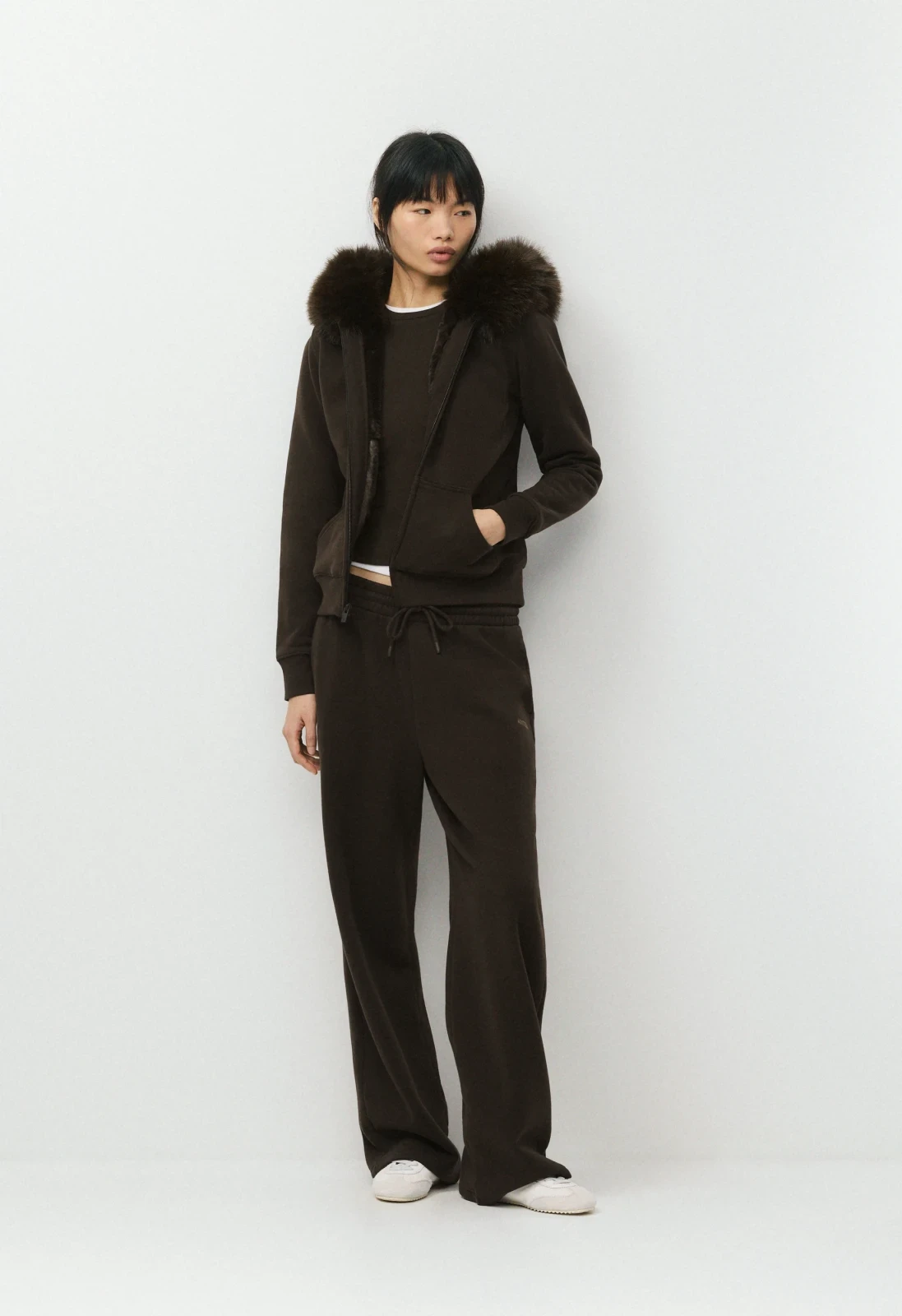 Cozy Sweatfleece Snug Zip Hoodie