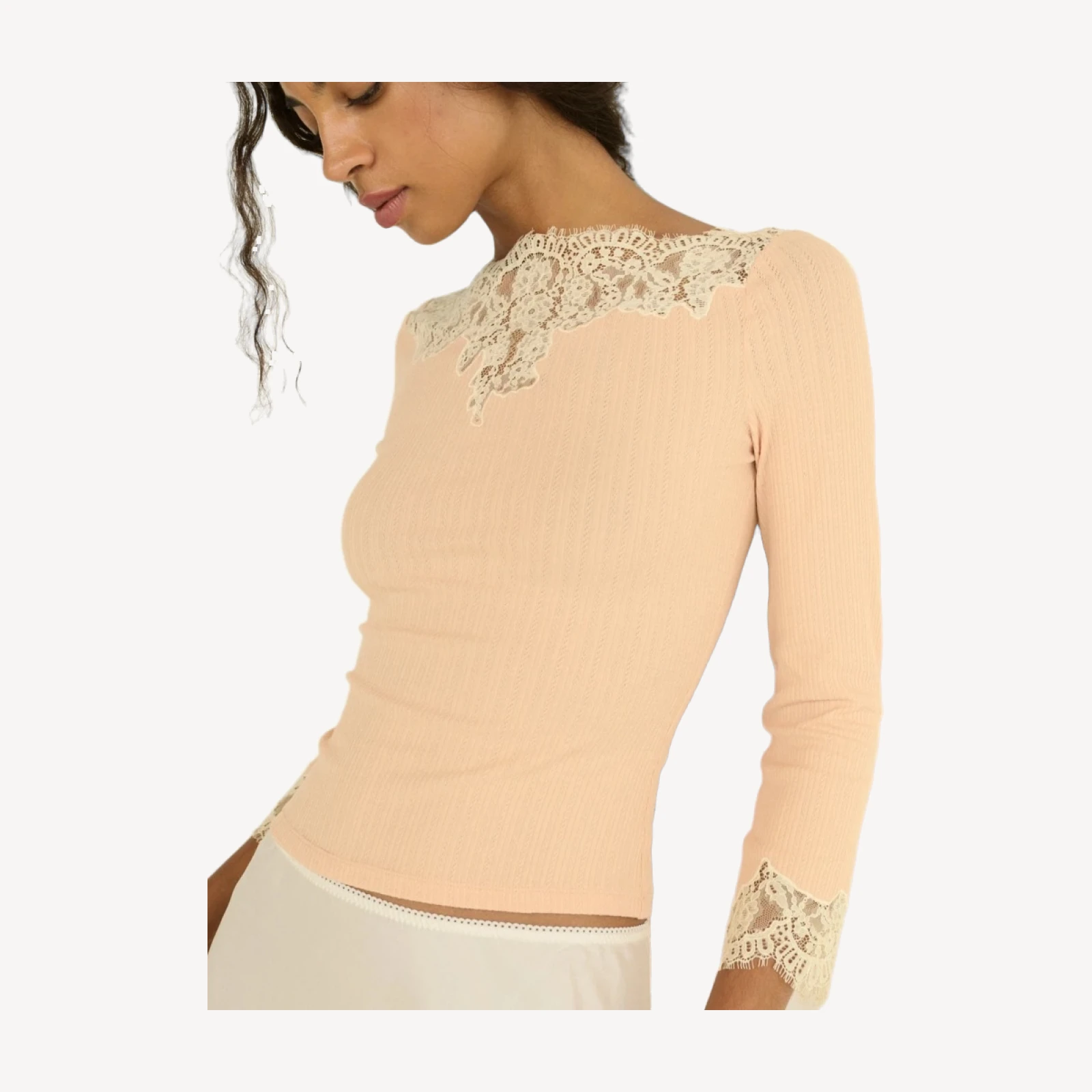 RIANA TEE -- LIGHT PEACH SORBET