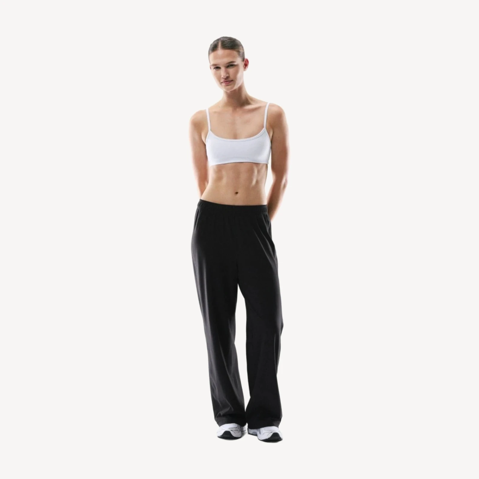 New BUTTER Essential Sports Bra
