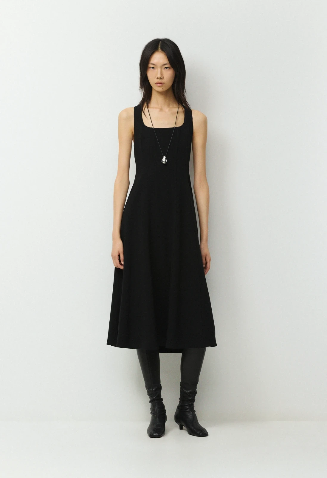 Leiden Dress - Precision Sway™