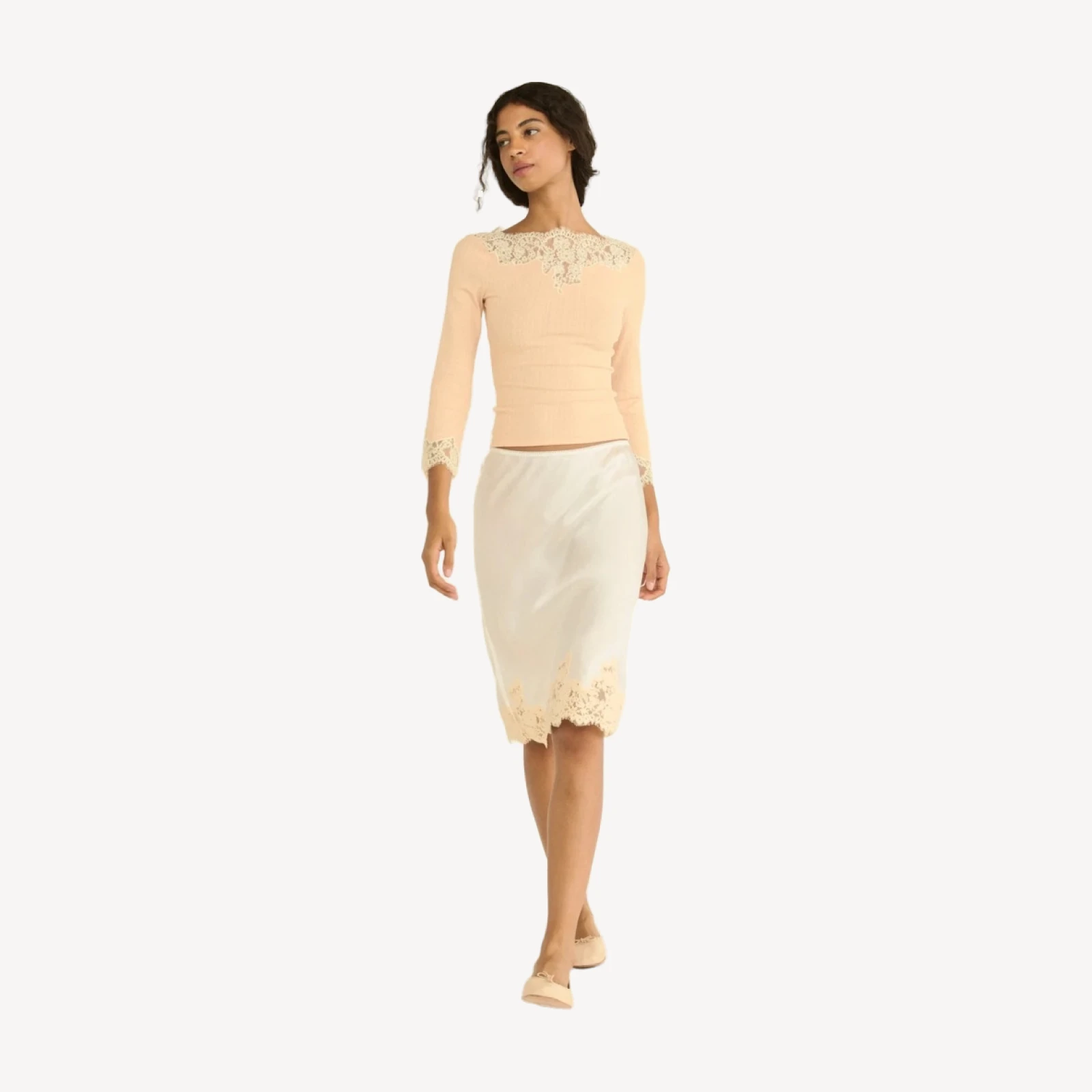 RIANA TEE -- LIGHT PEACH SORBET