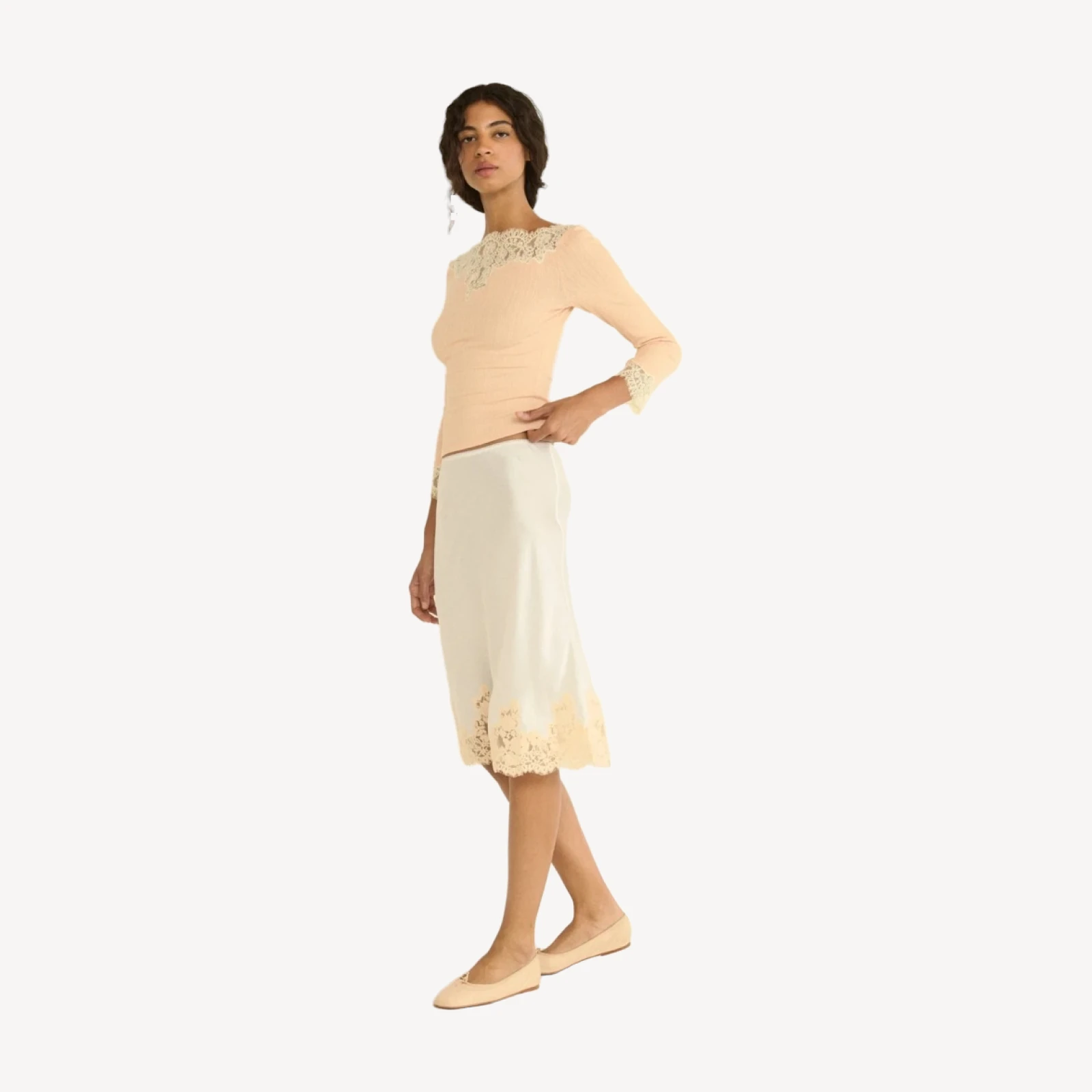 RIANA TEE -- LIGHT PEACH SORBET