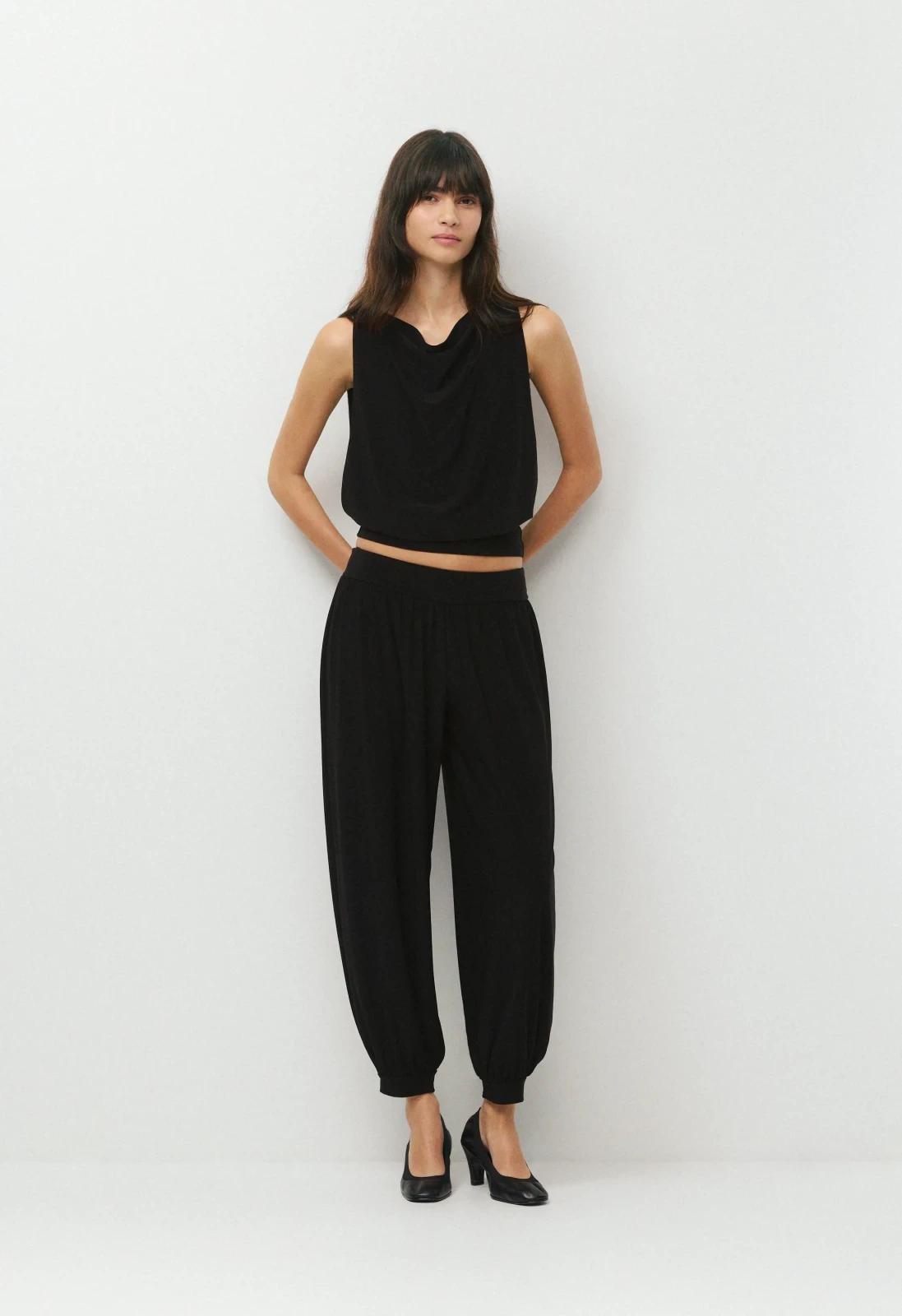 Smooth Matter™ Eden Jogger
