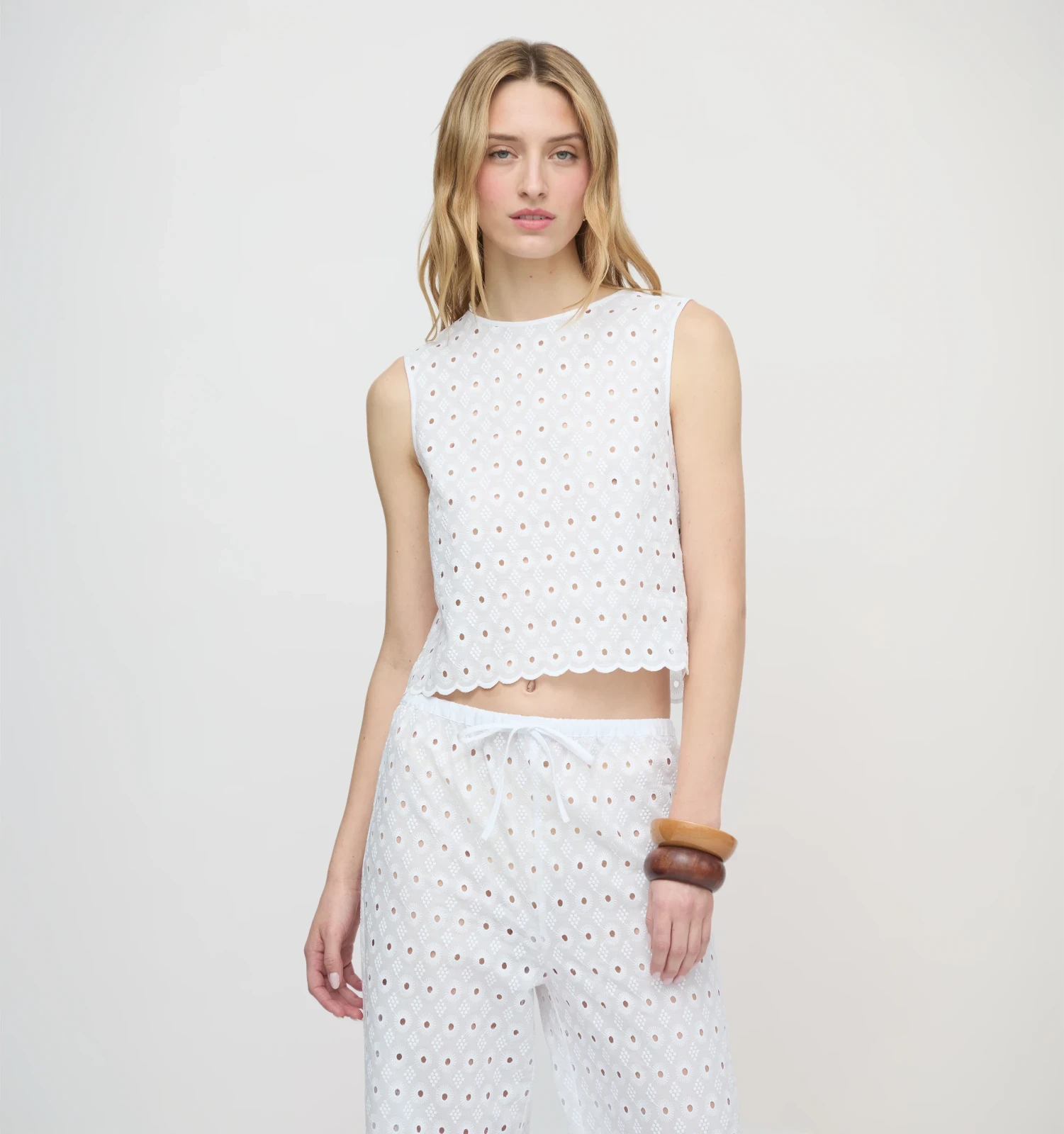 The Miro Top - White Diamond Eyelet