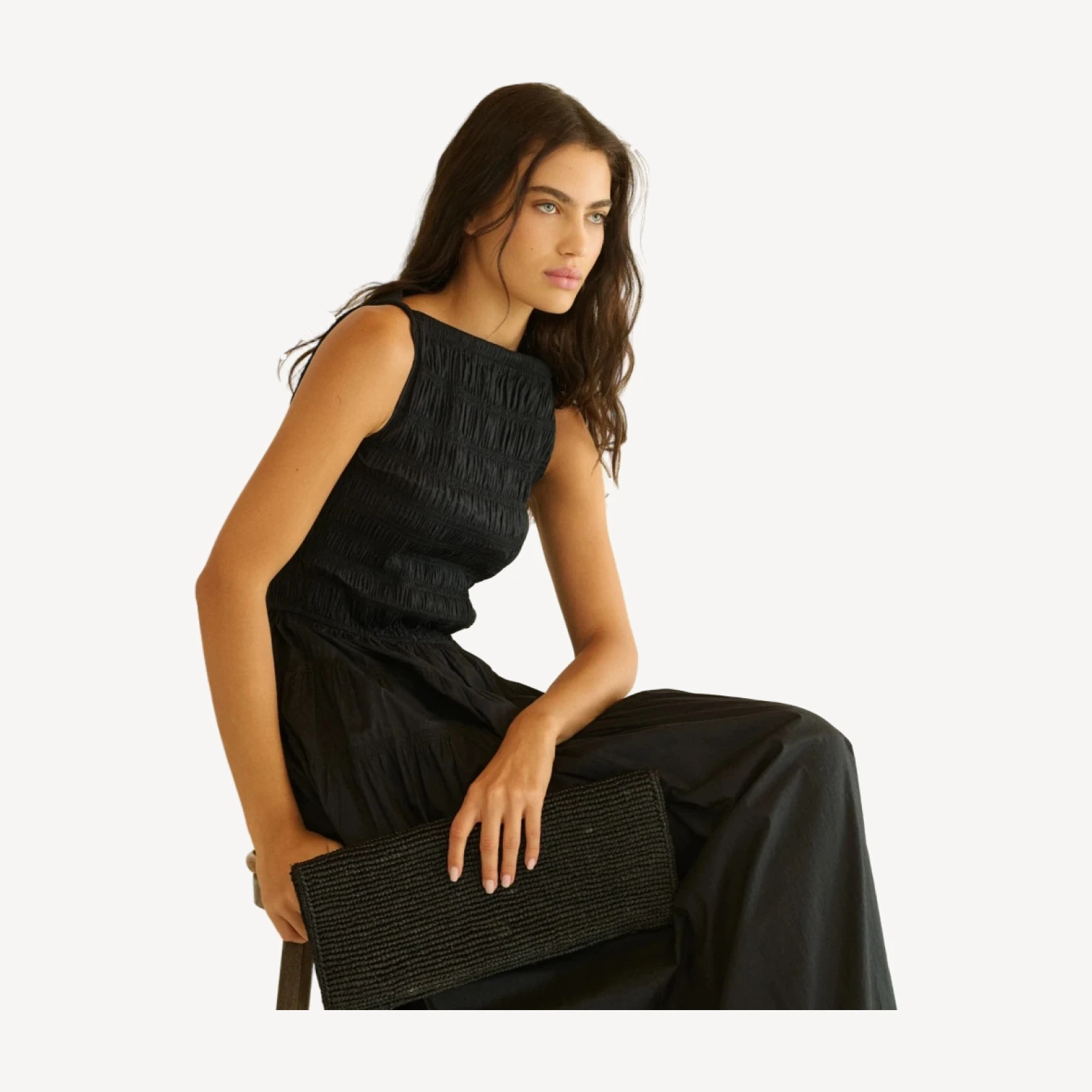 MURIEL CLUTCH -- BLACK RAFFIA