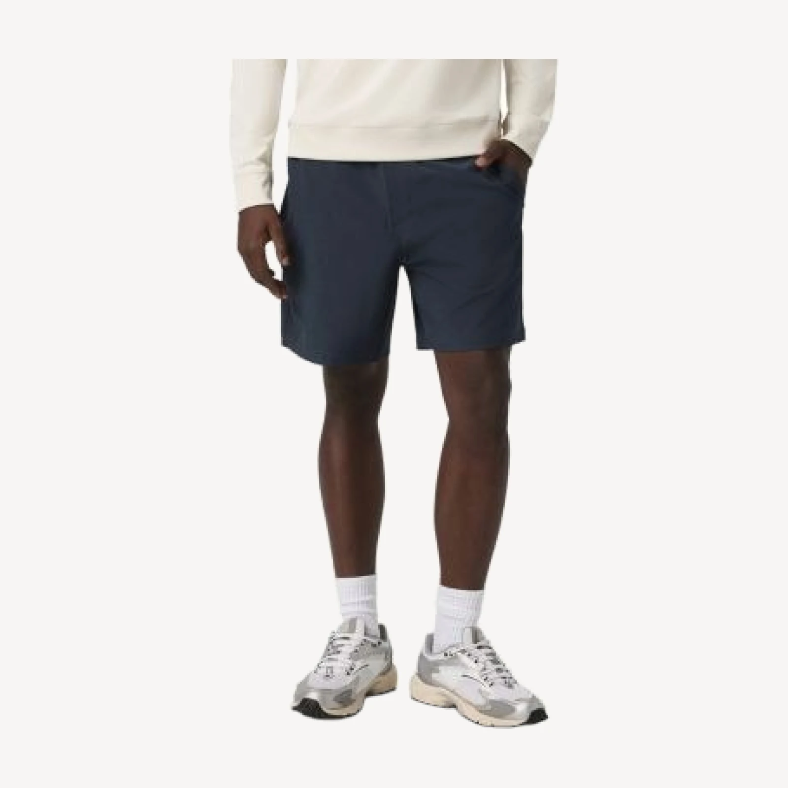 Vuori Aim Elastic Waist 7 Shorts