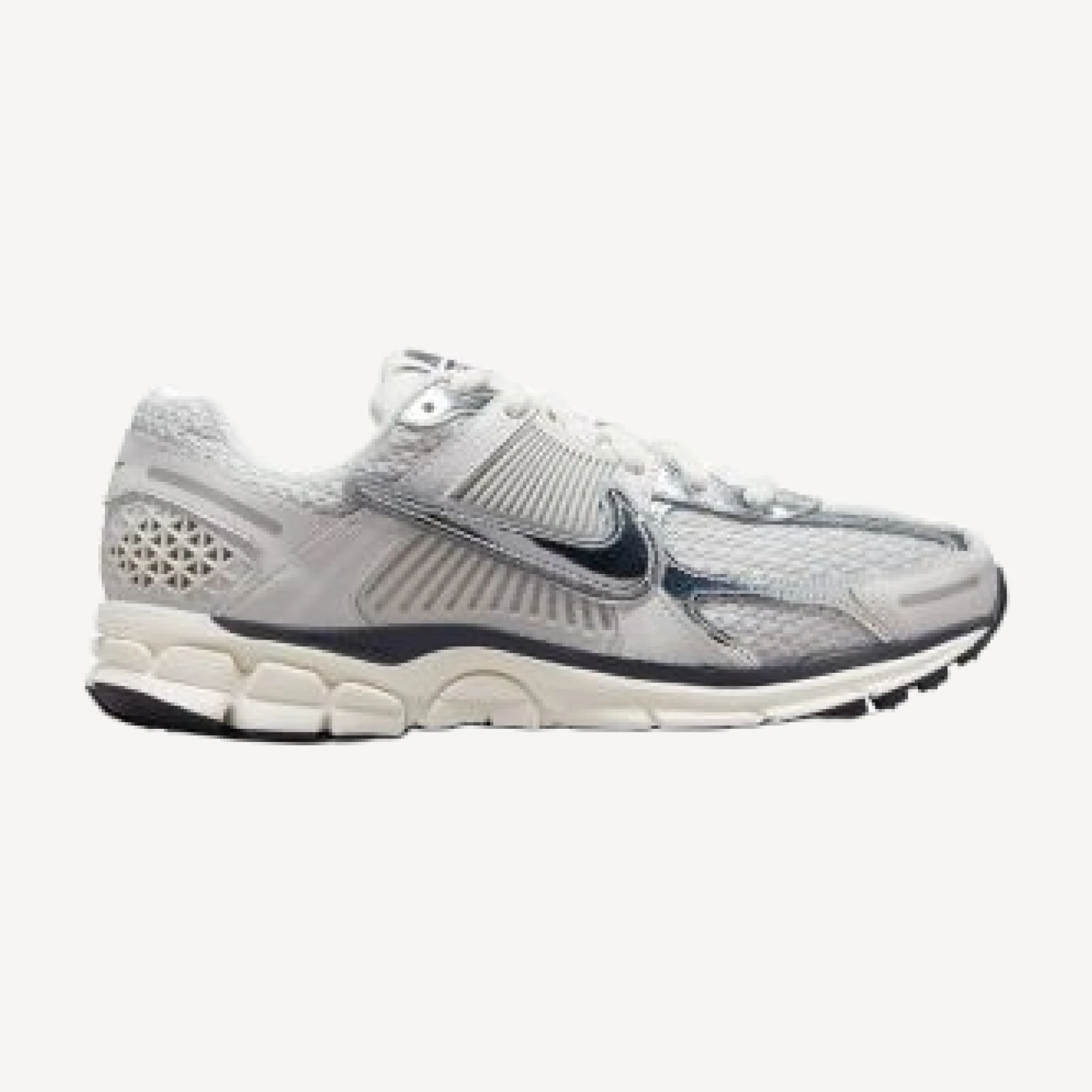 Nike Women's Zoom Vomero 5 Sneakers