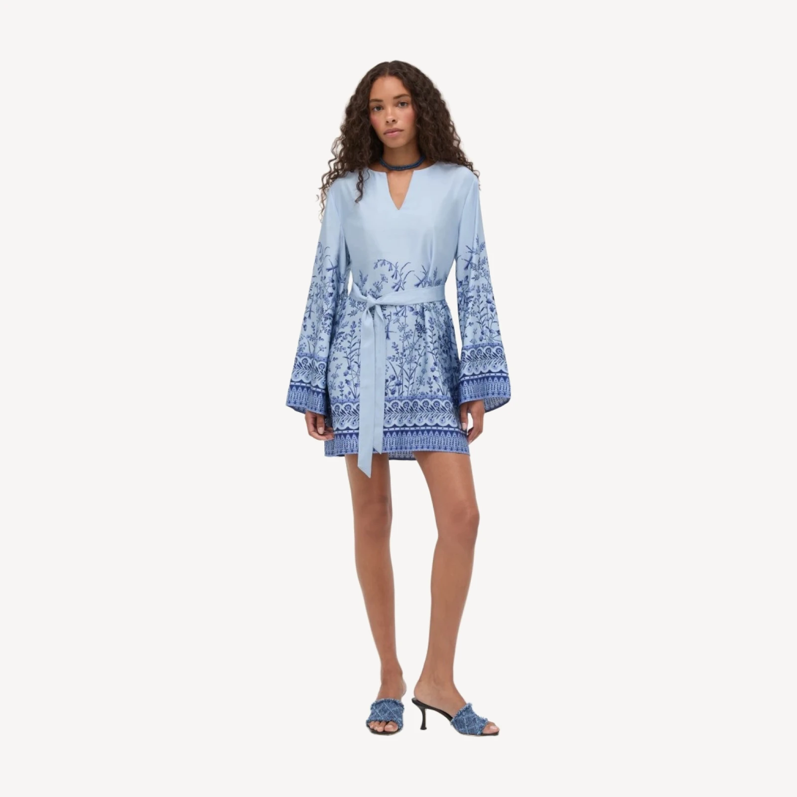 The Magnolia Tunic - Cornflower Wildflower Field
