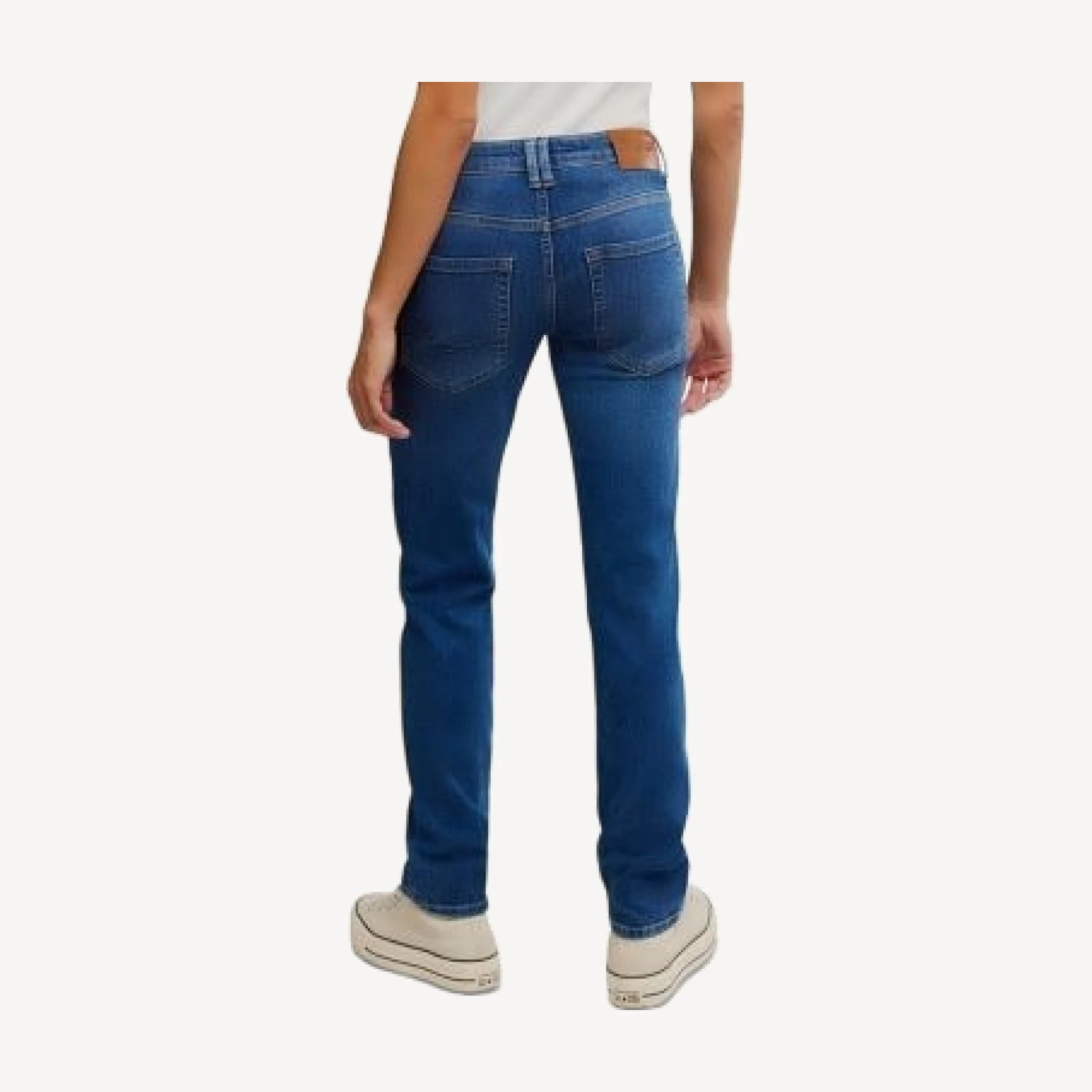 Free People Oracle Low Rise Slim Straight Jeans in Sky's The Limit