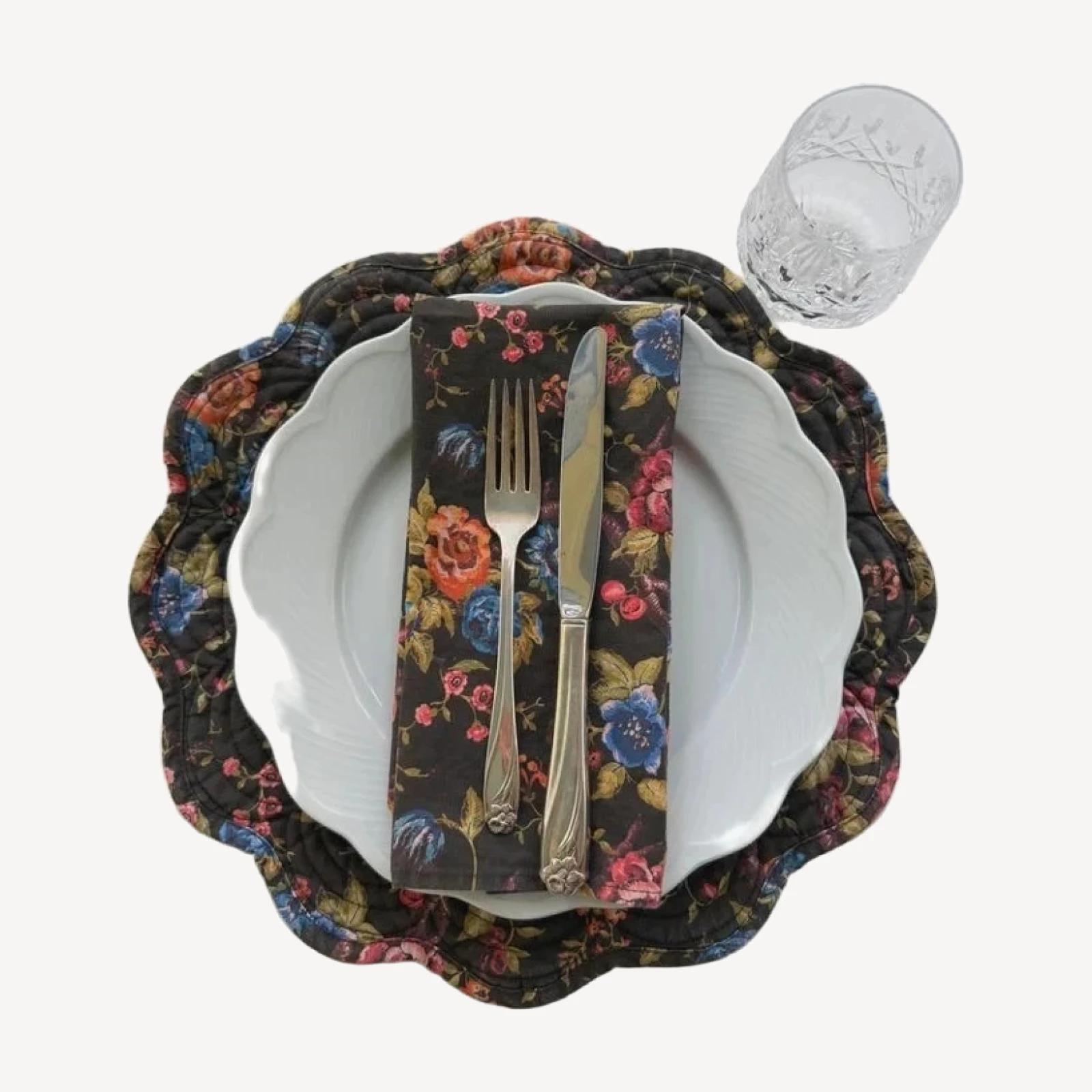 The Scallop Placemat Set (Set of 4) - Rambling Rose Chocolate