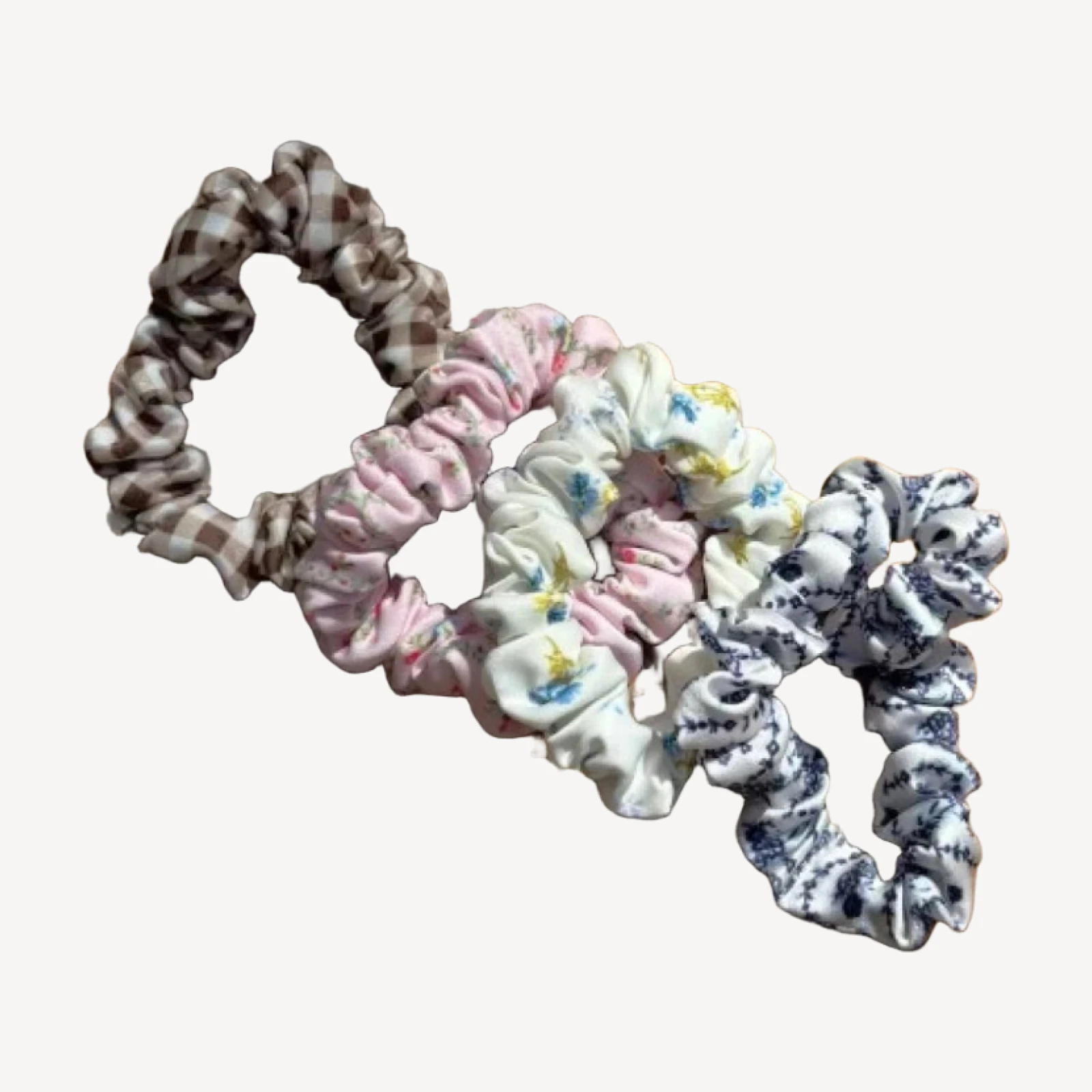 Hill House x Wet Brush Satin Scrunchies Set