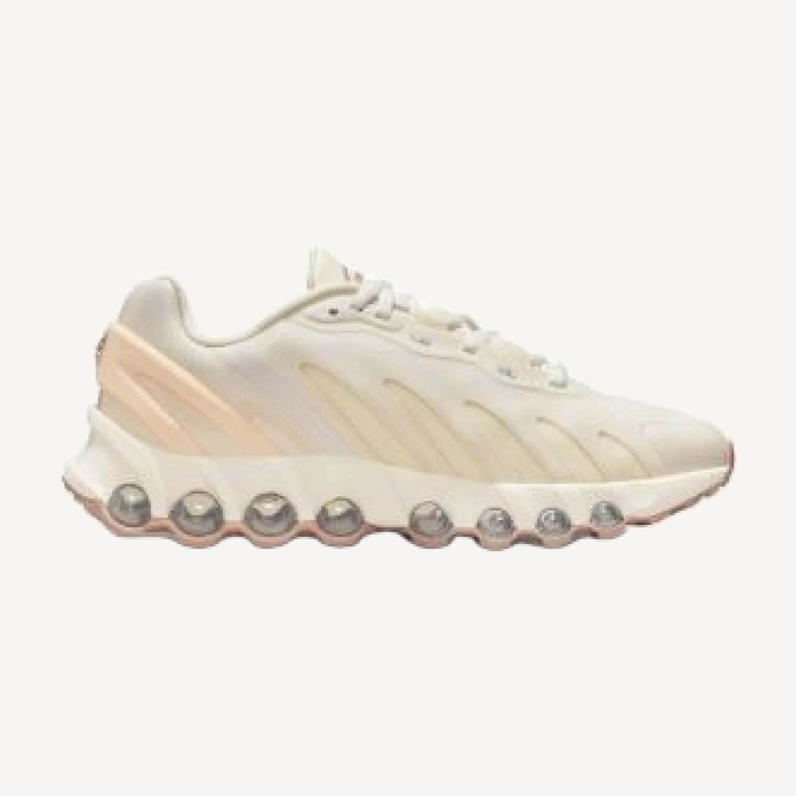 Nike Women's Air Max DN8 Running Sneakers