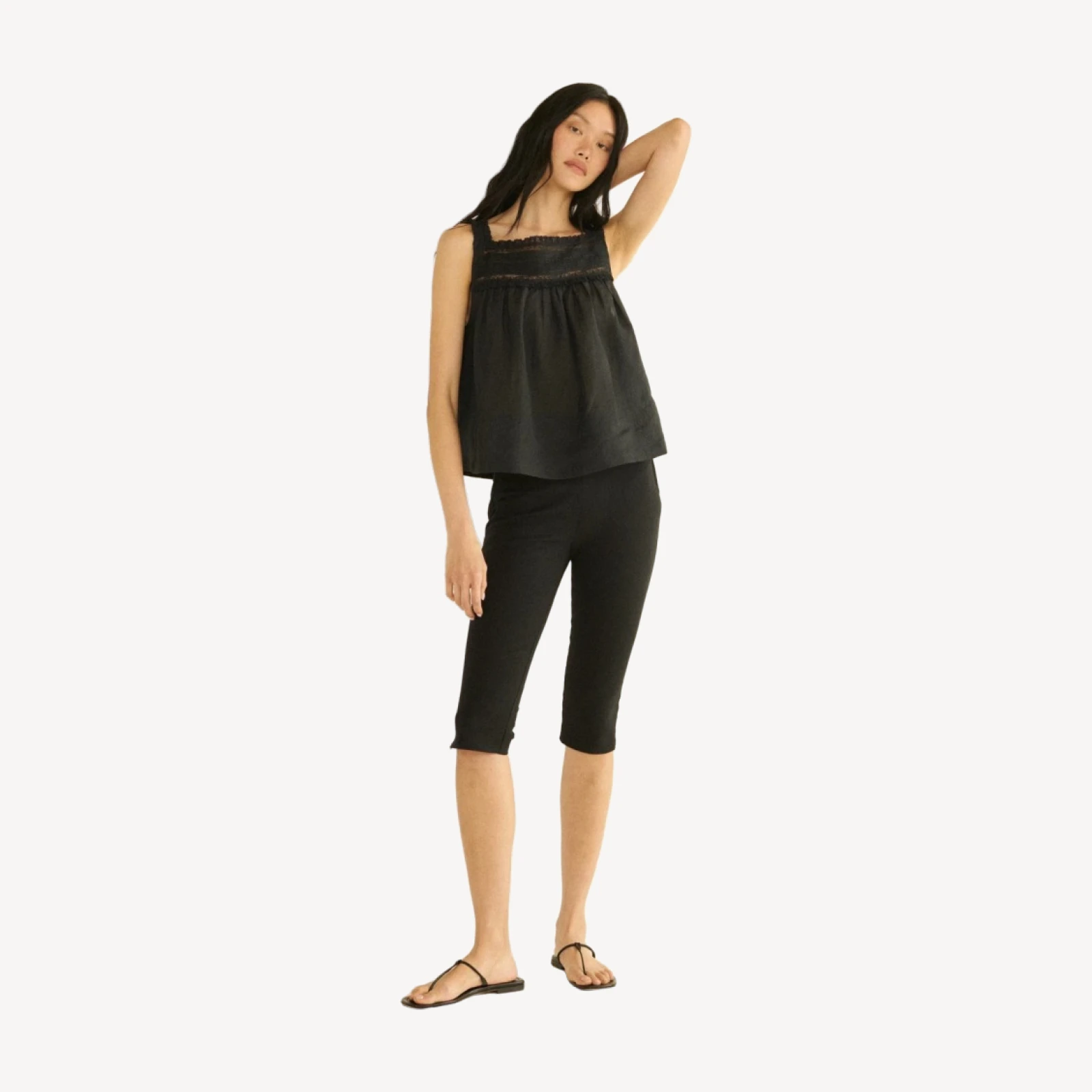 BENITA TOP -- BLACK