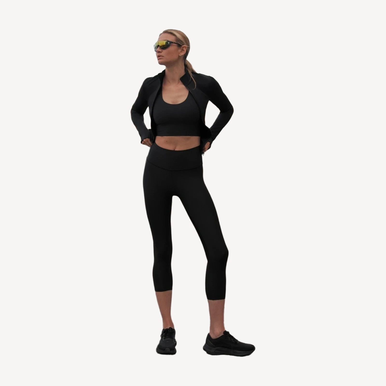 High-Waist Airlift Capri - Black