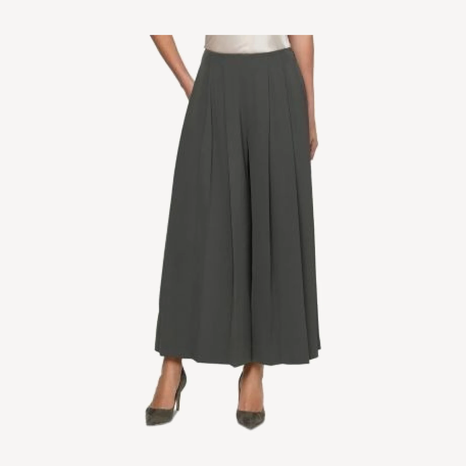 L'Agence Novalynn Crop Pleated Pants