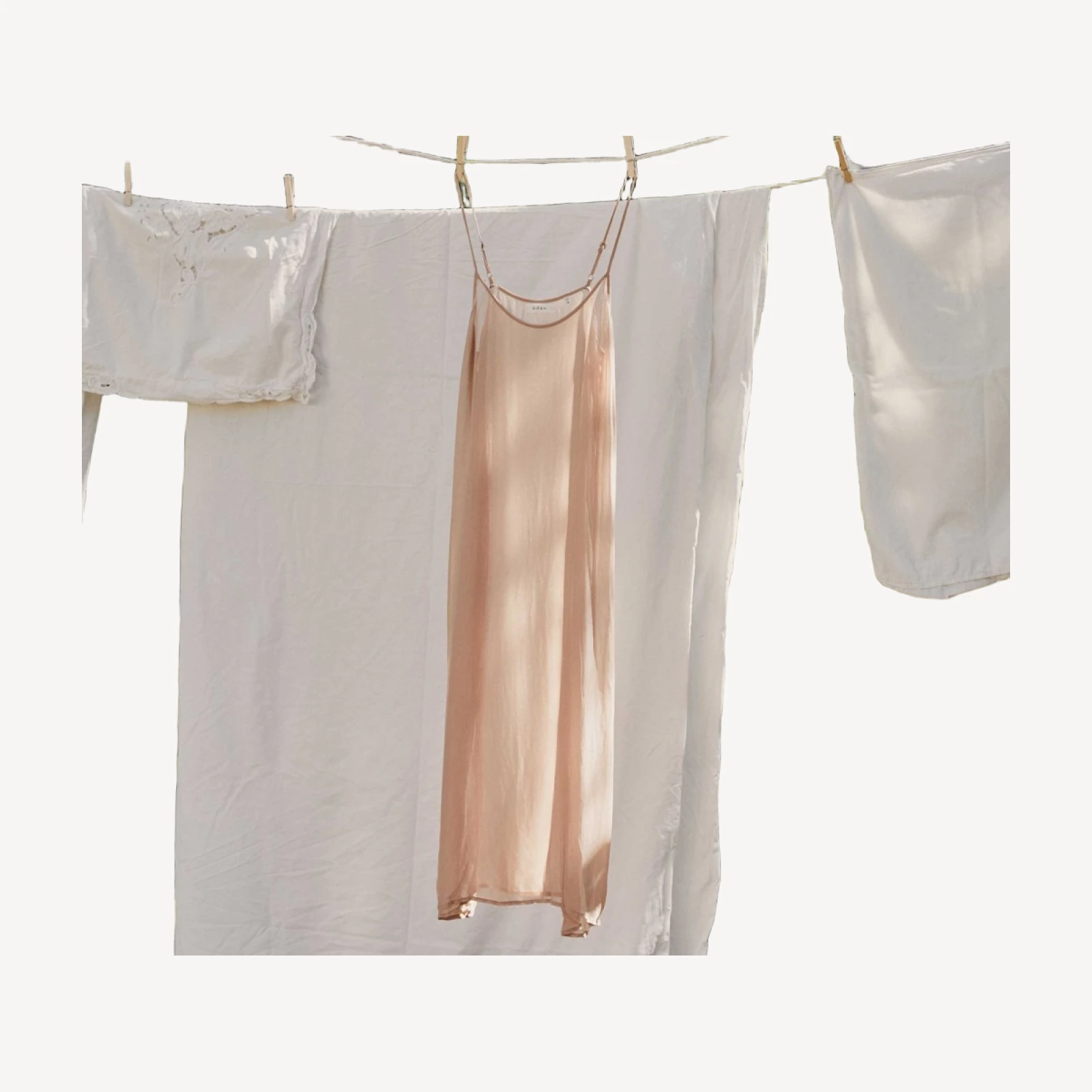 LONG SCOOP NECK SLIP -- CONCH