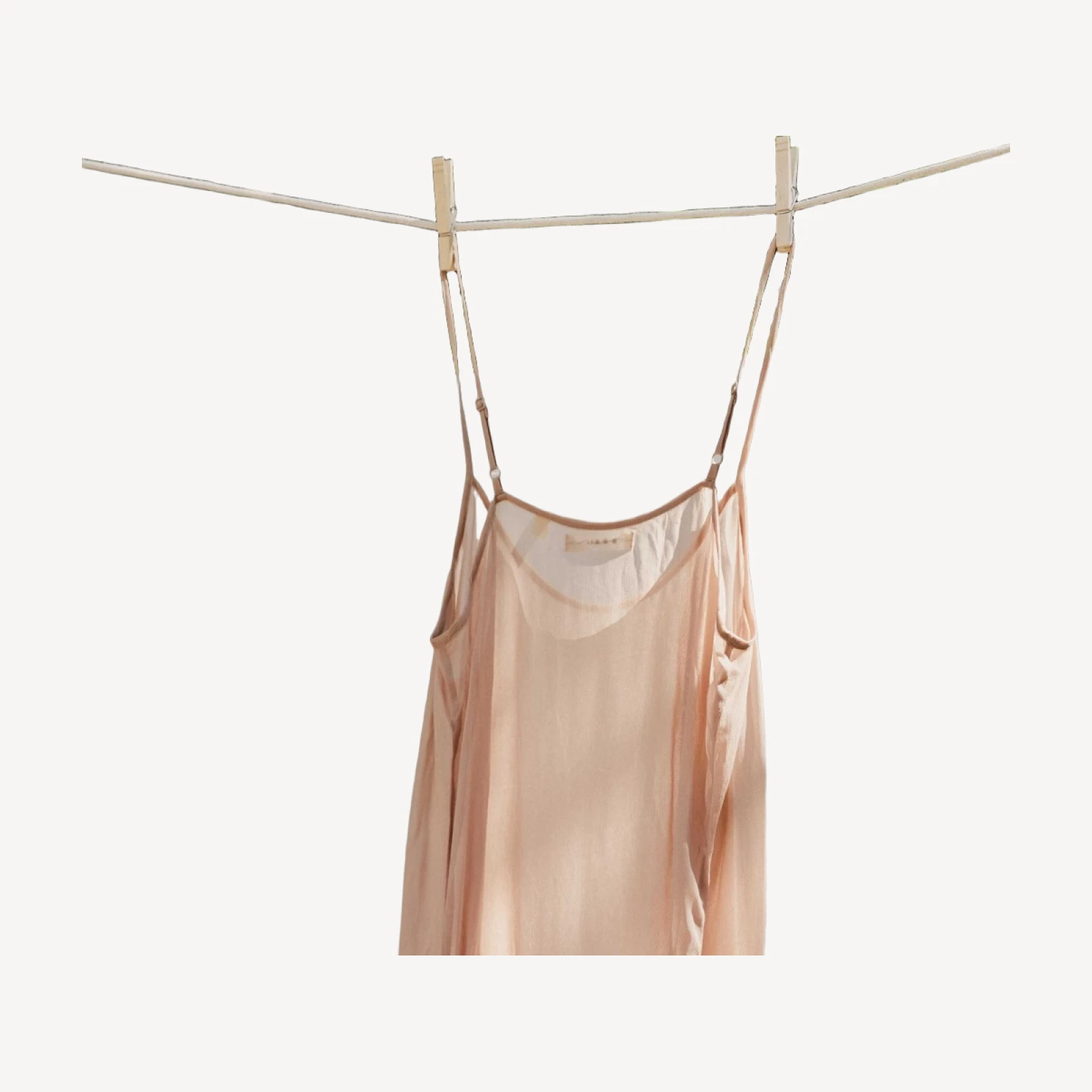 LONG SCOOP NECK SLIP -- CONCH