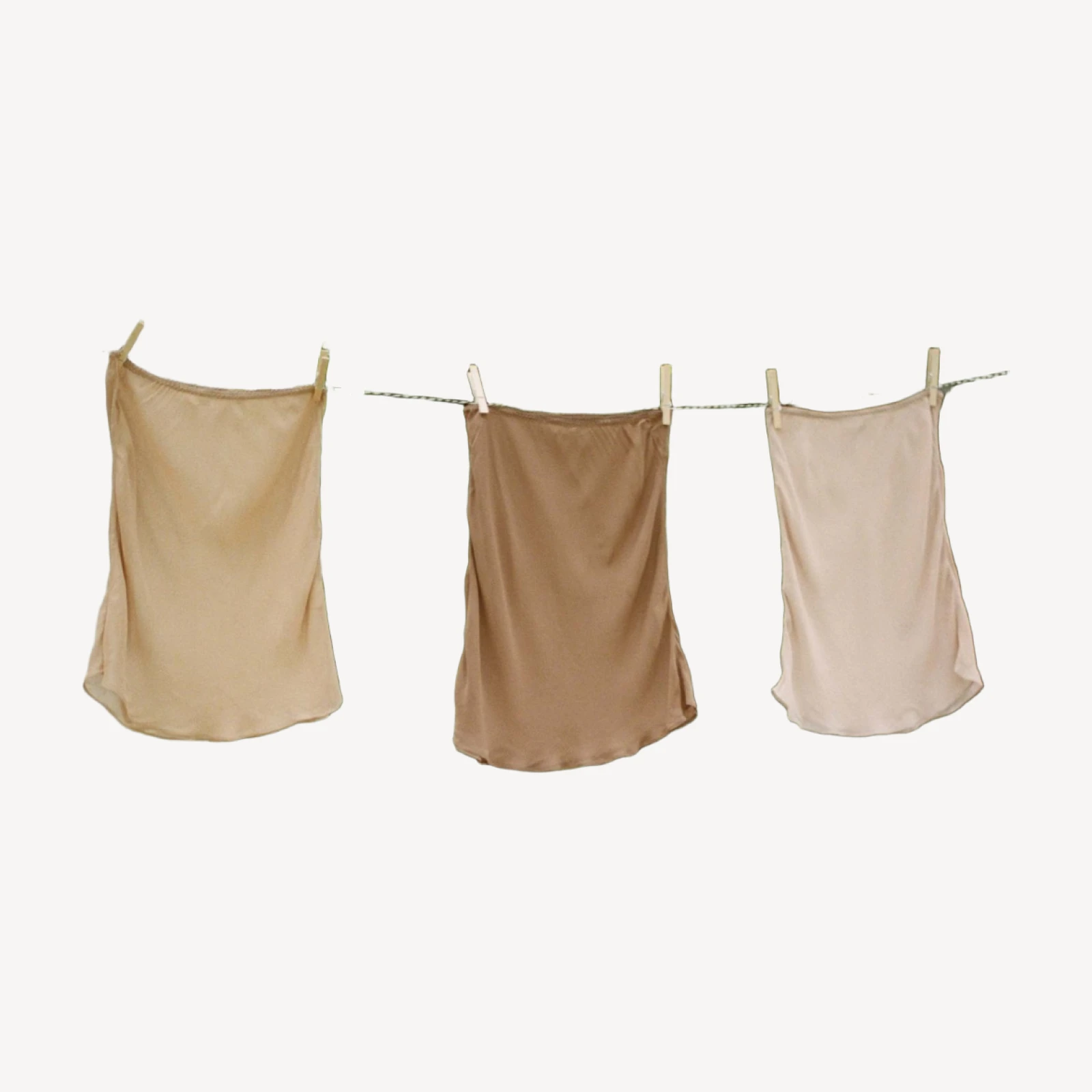 MINI SKIRT SLIP -- CONCH