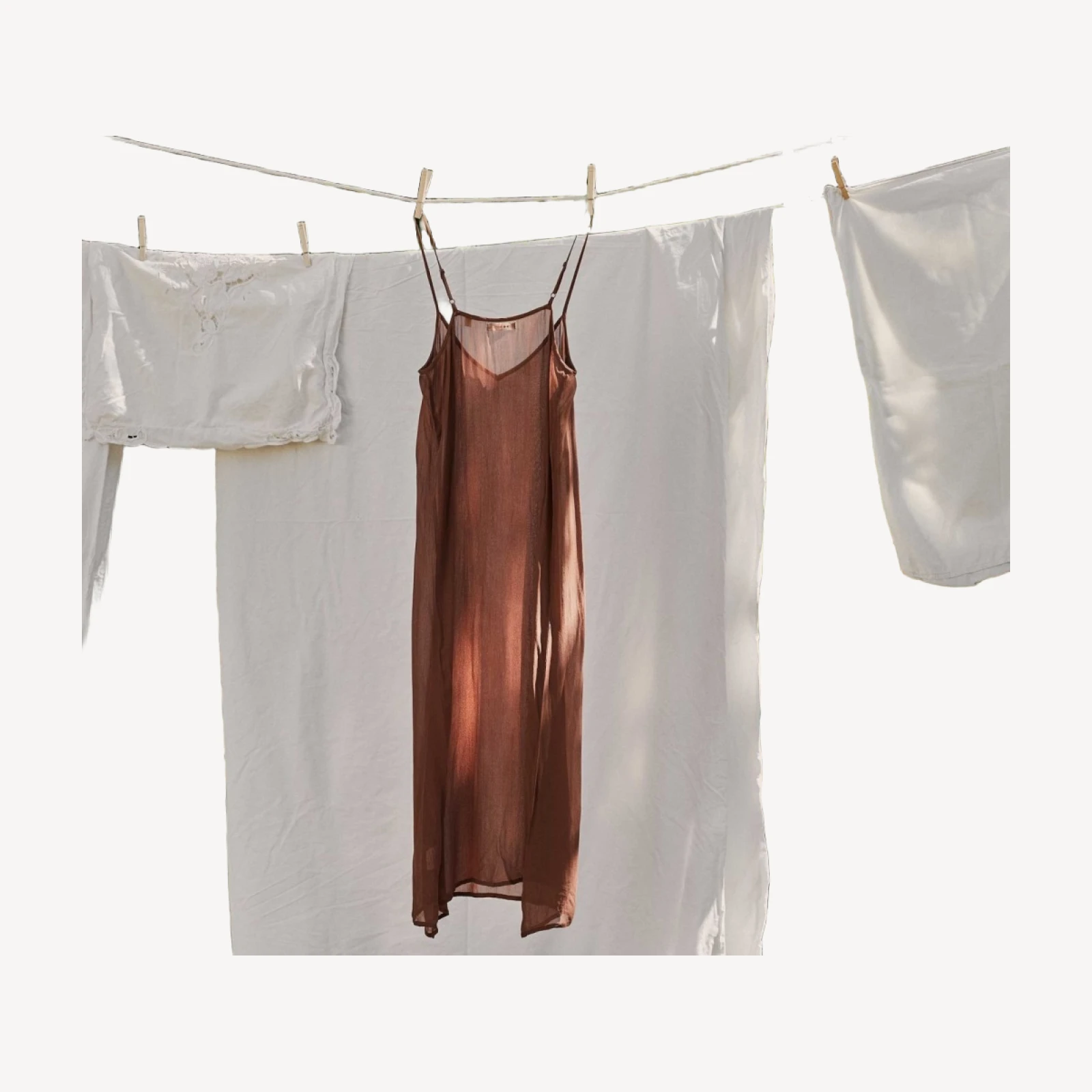 LONG DEEP V-NECK SLIP -- CAROB