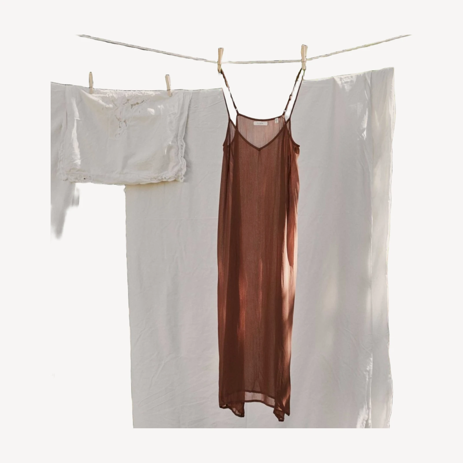 LONG DEEP V-NECK SLIP -- CAROB