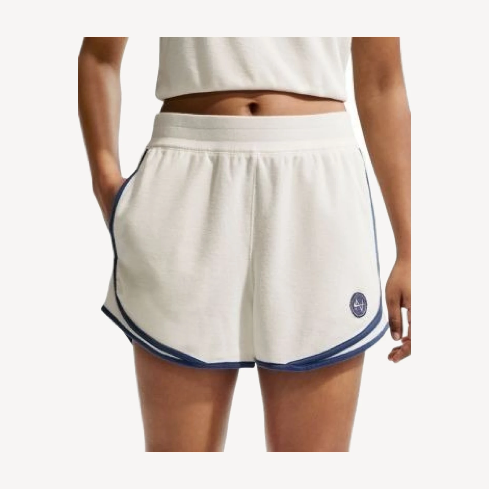 Nike Sportswear Chill Terry Mid Rise Shorts