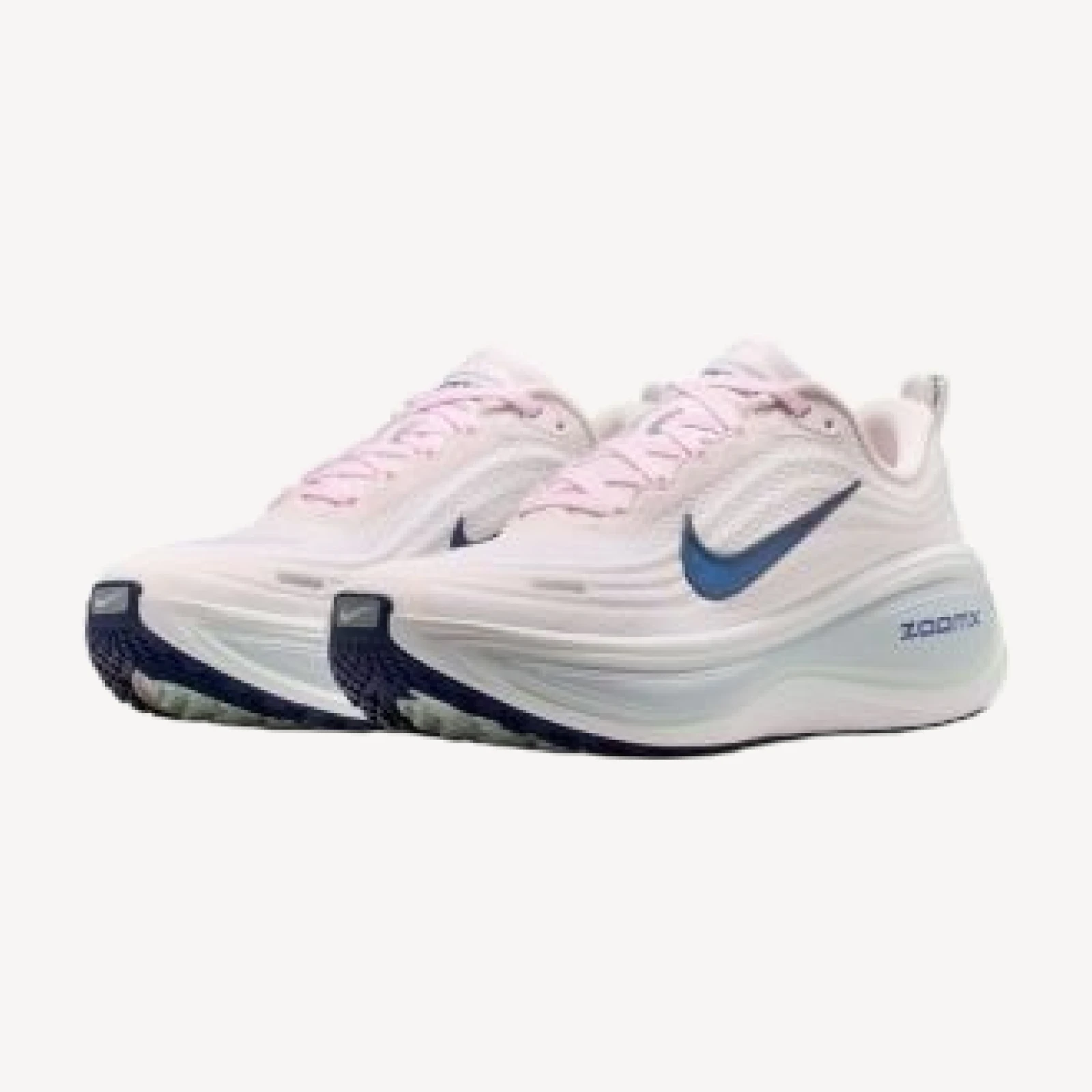 Nike Women's Vomero Plus Sneakers