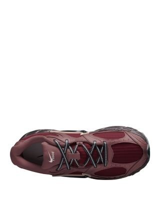 Nike Women's V5 Rnr Ripstop Sneakers