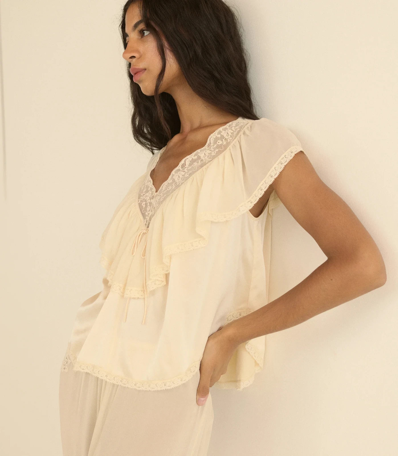 YADIRA TOP -- CANDLELIGHT