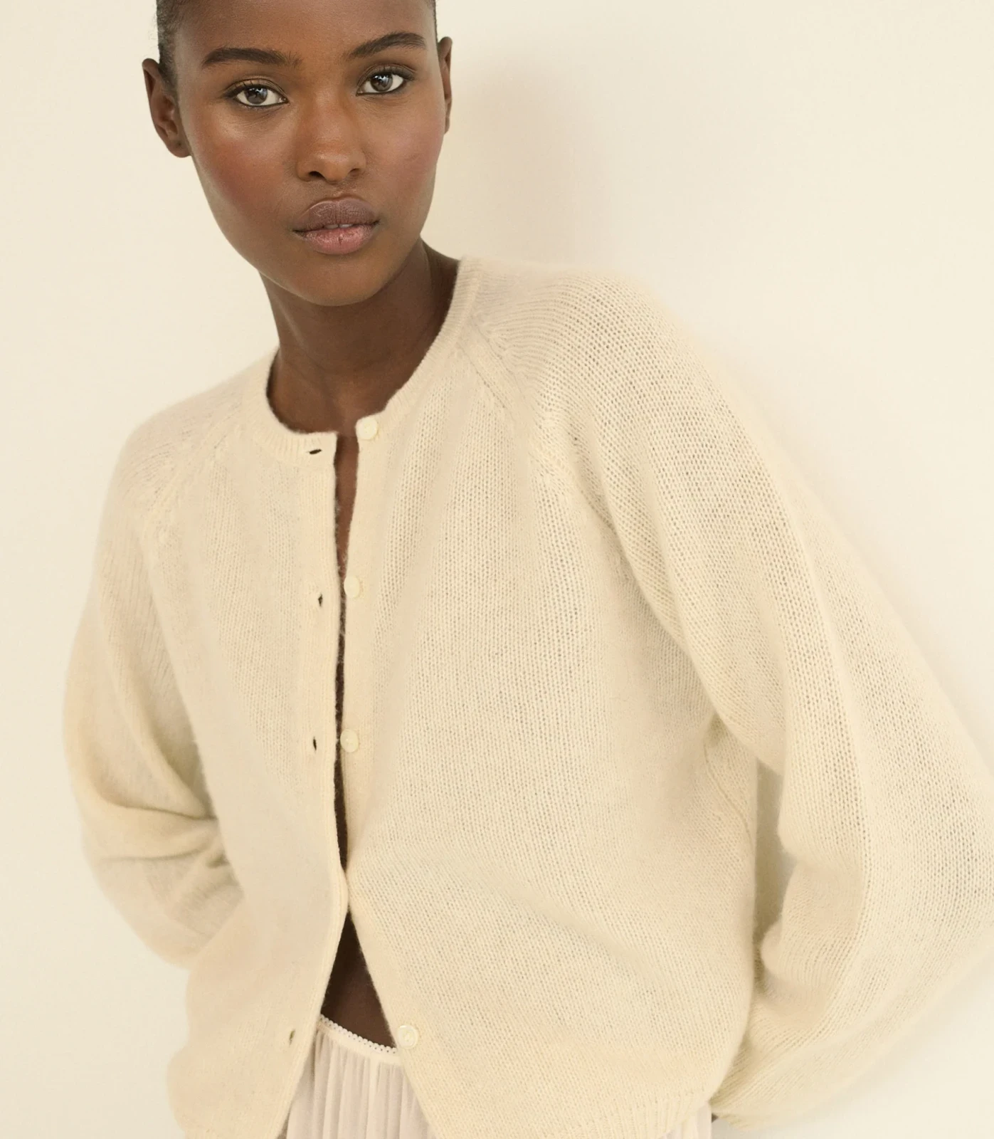 PEROLINE CASHMERE CARDIGAN -- DOGWOOD