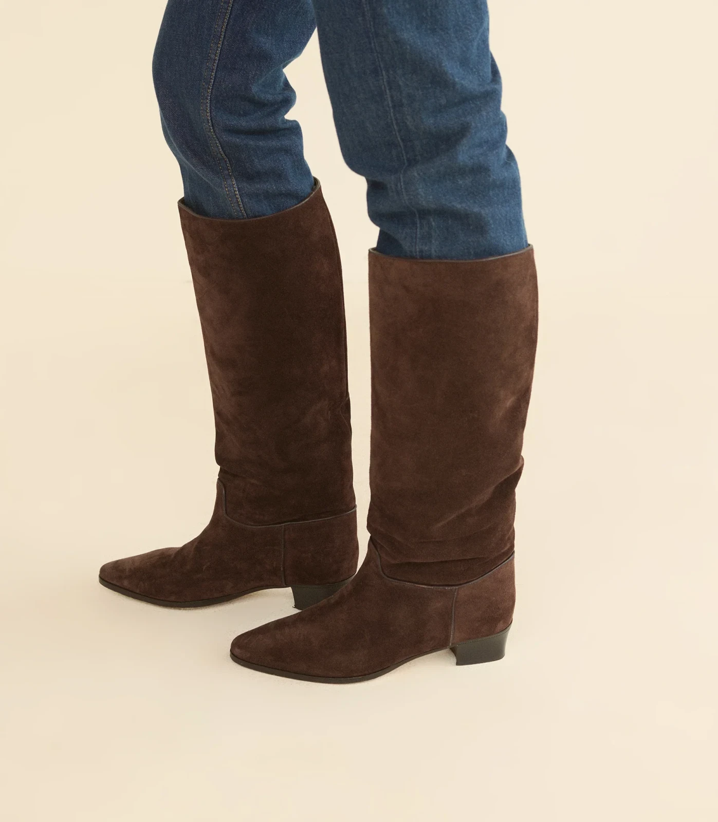 RIVIERA BOOT -- EQUESTRIAN BROWN SUEDE