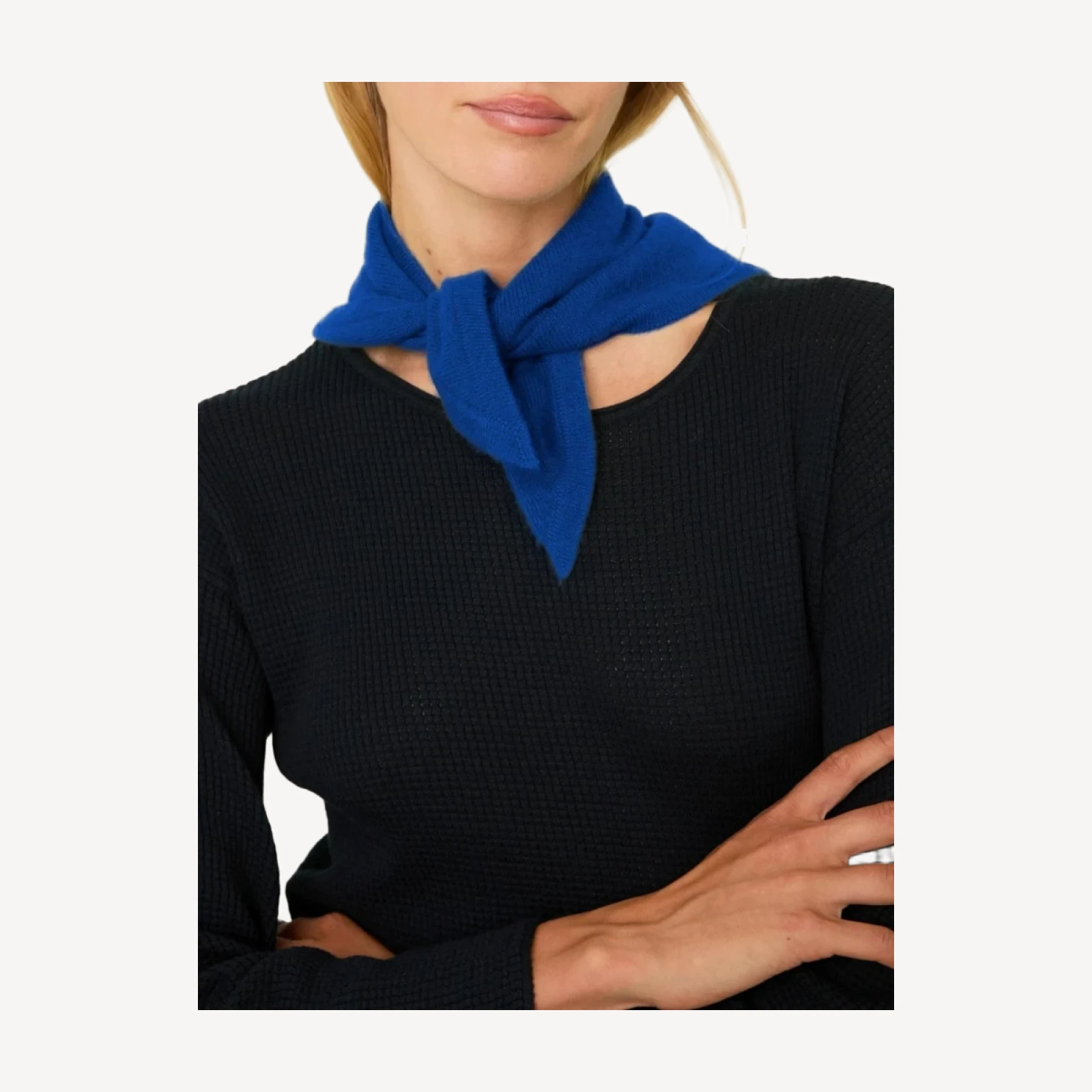 CASHMERE TRIANGLE SCARF