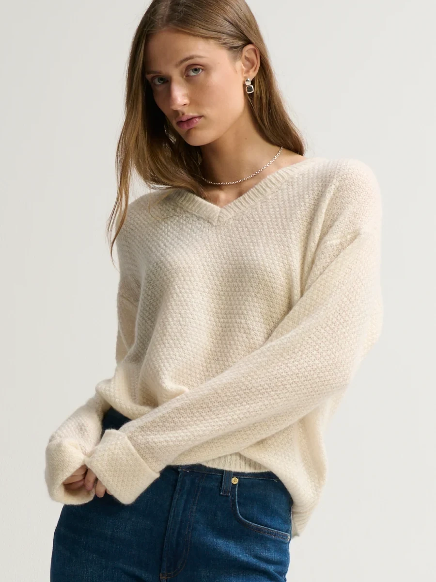 SEED STITCH VEE
