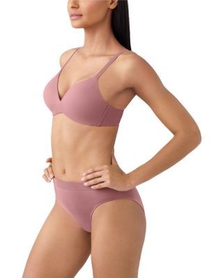 Wacoal How Perfect Contour Wireless Bra