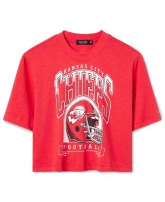 Junk Food Clothing Women's Kansas City Chiefs Helmet Mock Neck Crop Tee