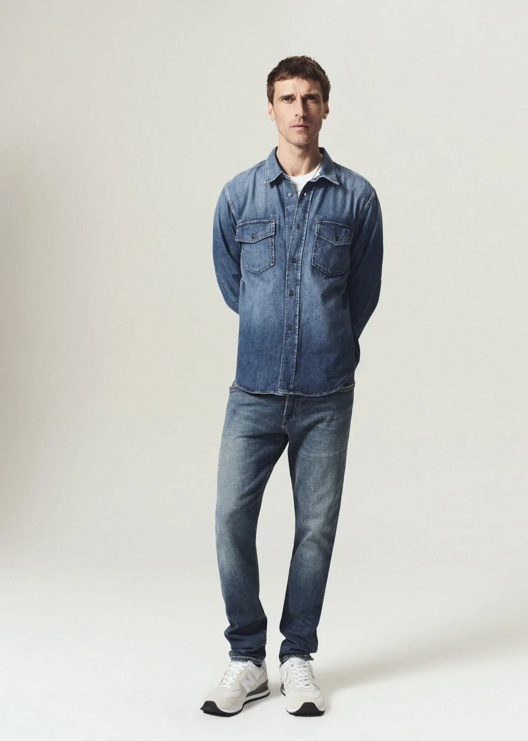London Tapered Slim Cashmere Denim in Cyrus
