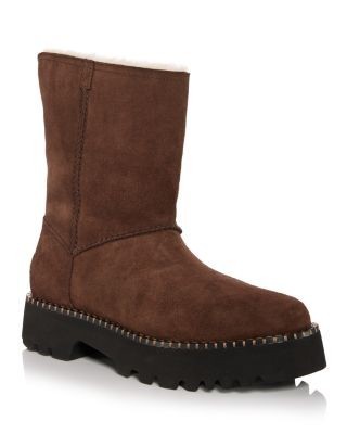 Ugg Women's Uptowner Shearling Lined Short Boots