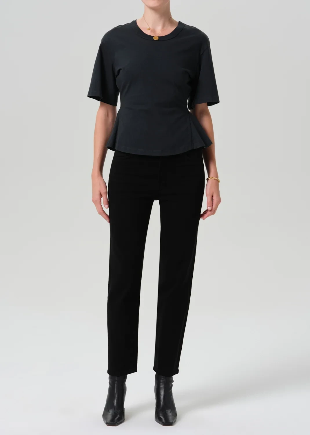 Caia Straight in Plush Black