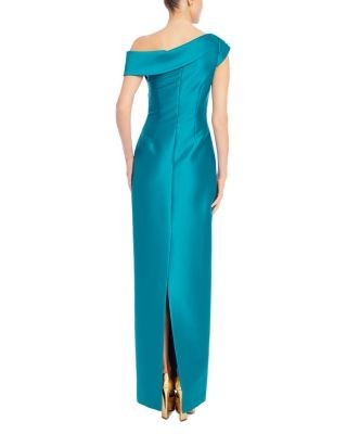 Badgley Mischka One Shoulder Gown
