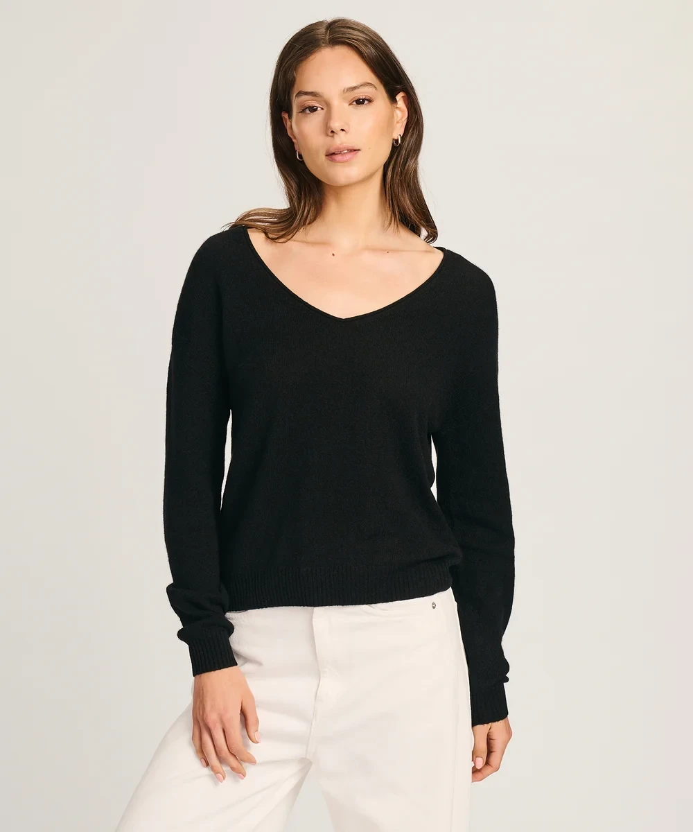 Lightweight Cashmere V-Neck Sweater