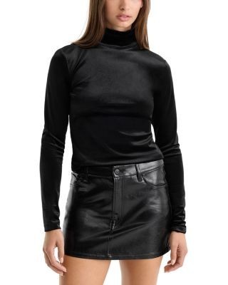 Good American The Velvet Turtleneck Top