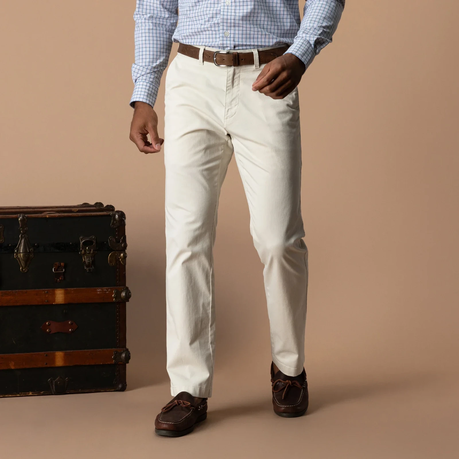 Classic Fit Gold School Chino - Stone