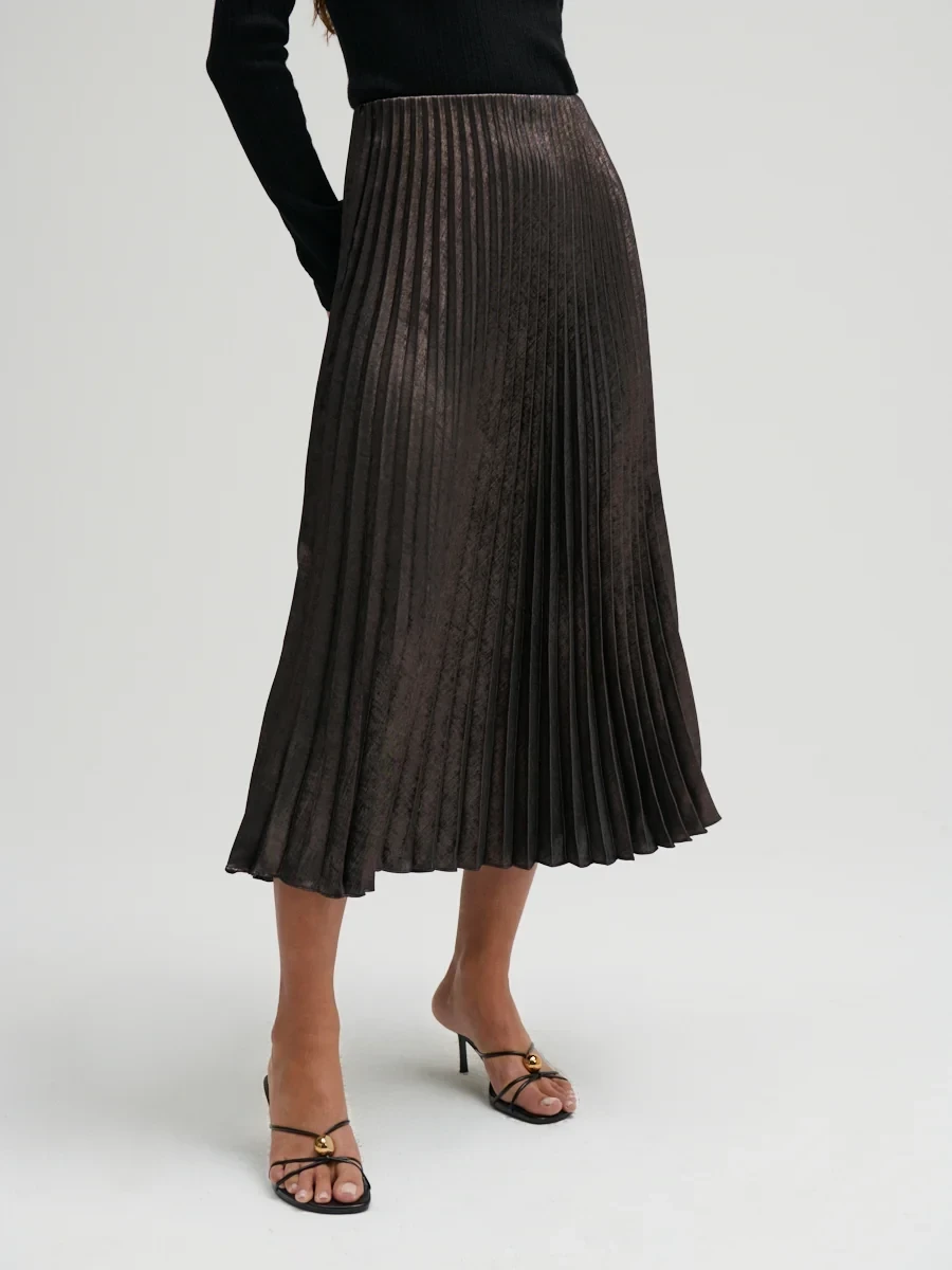 METALLIC PLEATED SKIRT