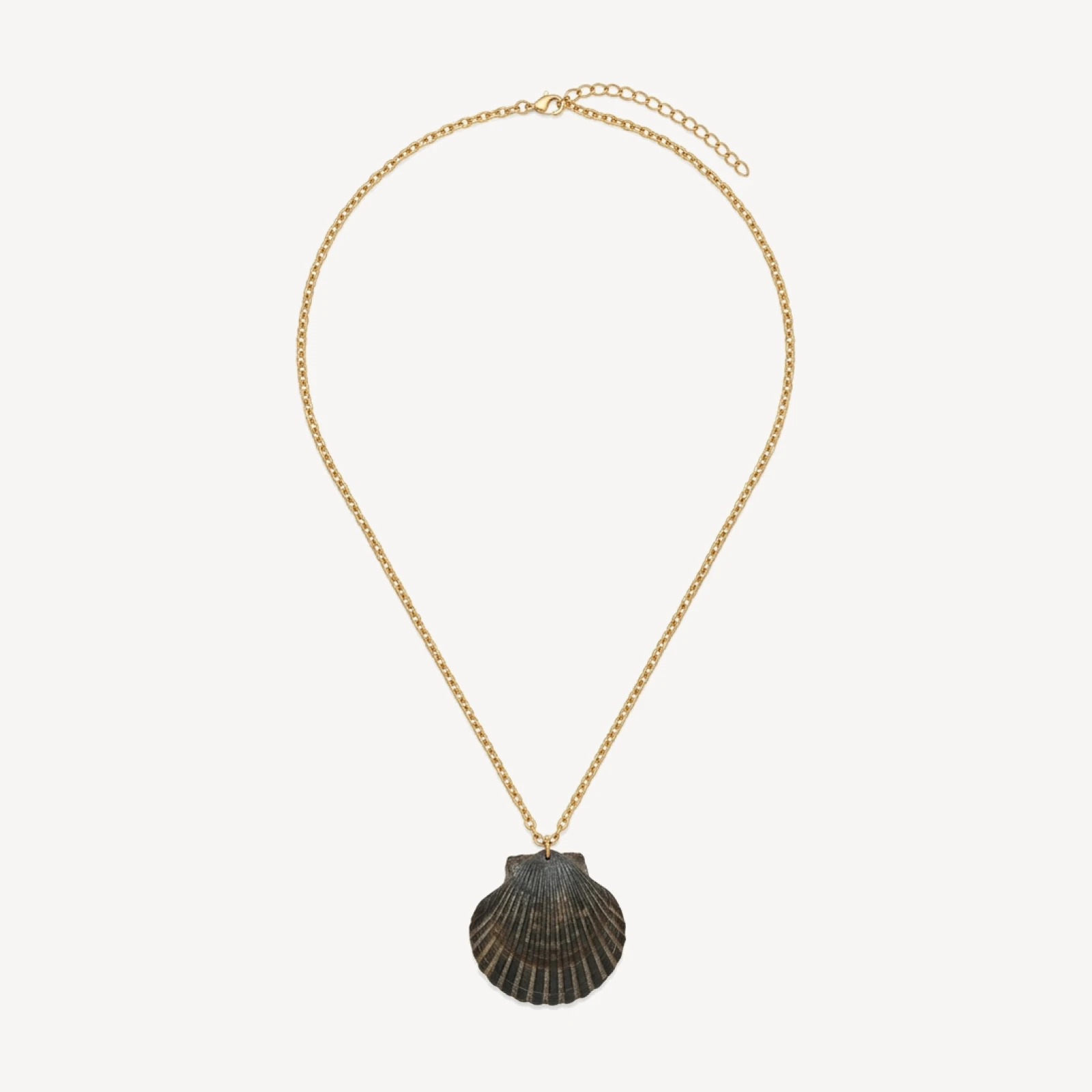 The Landyn Shell Necklace