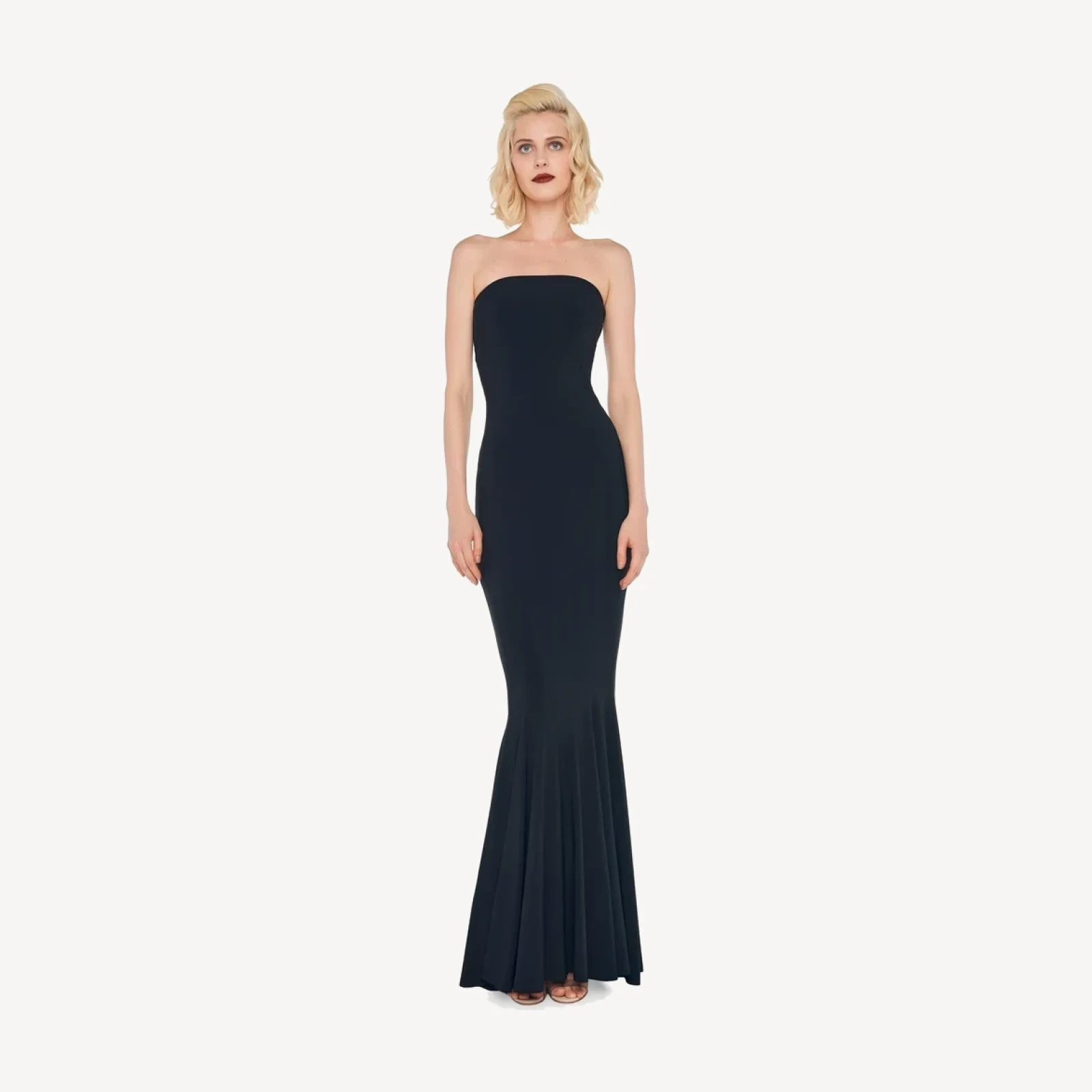 STRAPLESS FISHTAIL GOWN