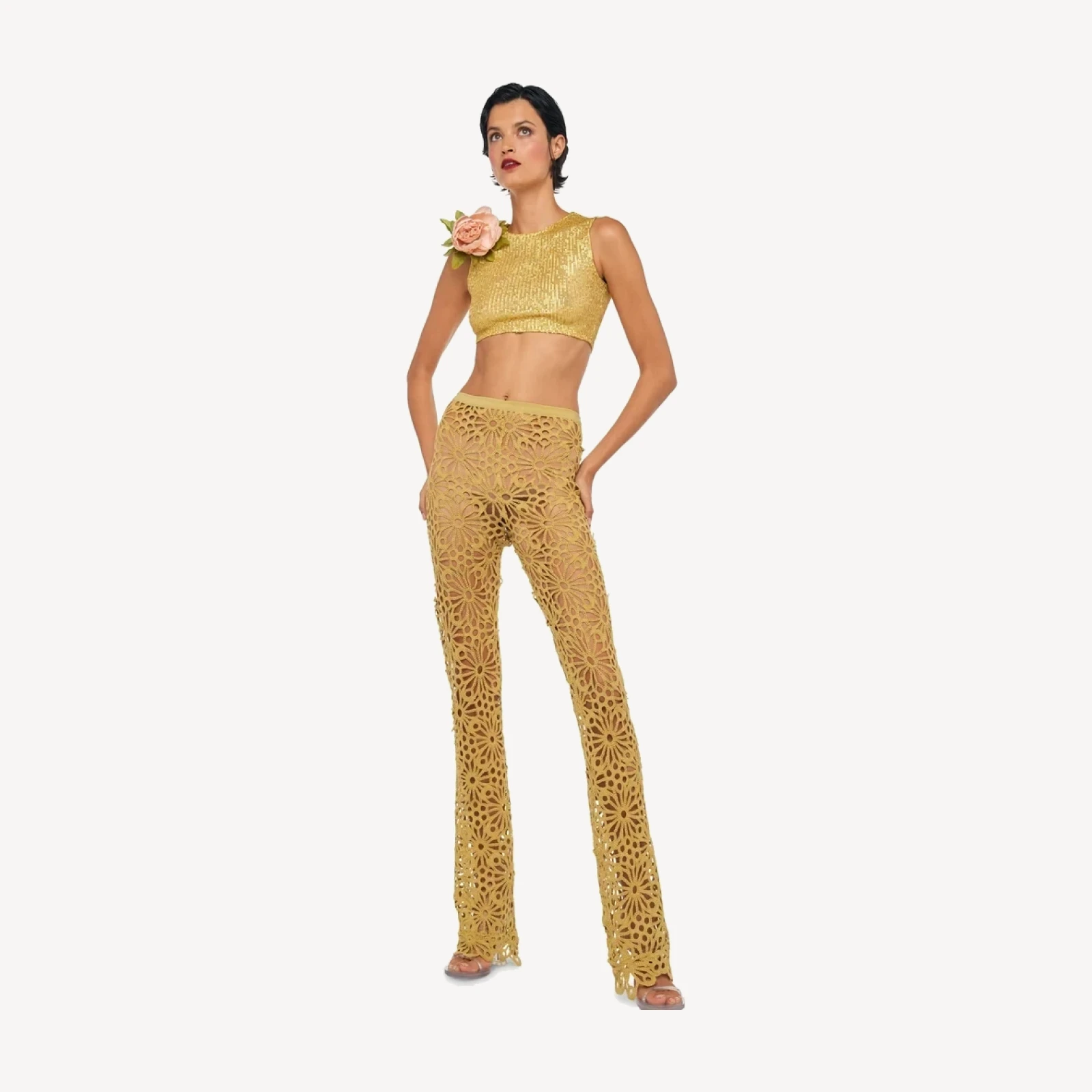 SLEEVELESS SLIM FIT CROPPED TOP