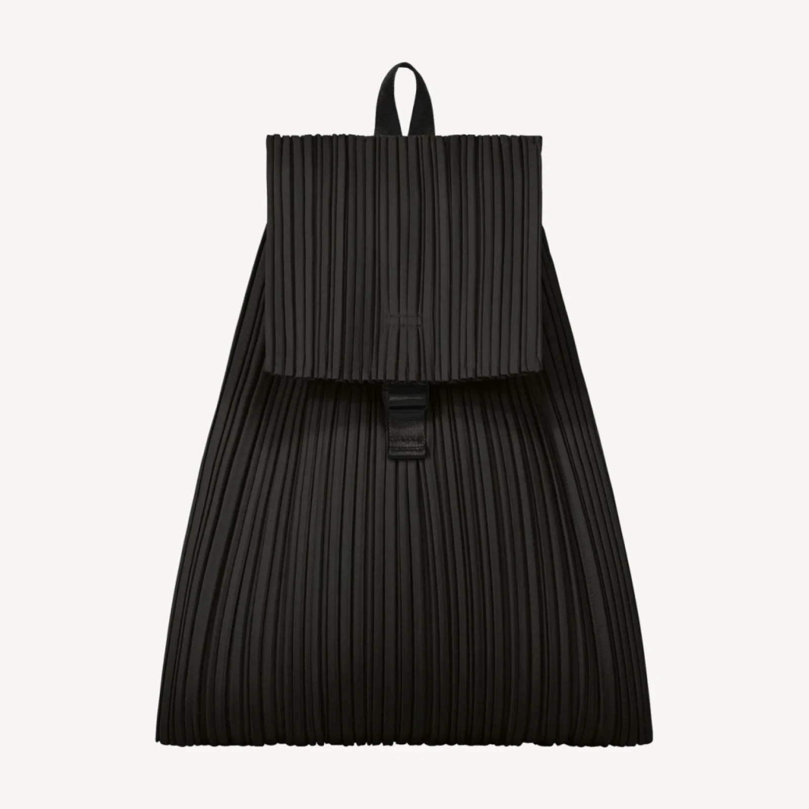 PLEATS KNAPSACK